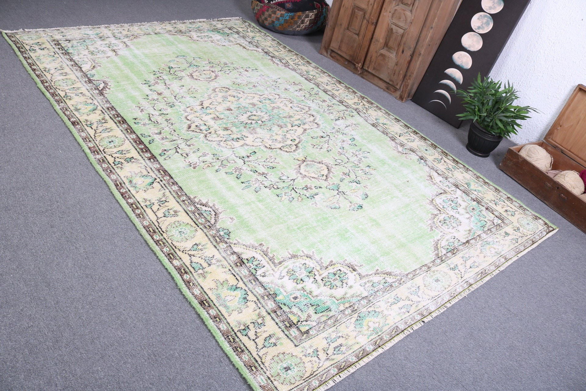 Salon Rug, Turkish Rug, Green Statement Rug, Home Decor Rugs, Exotic Rug, Oriental Rug, 6.2x9.6 ft Large Rug, Vintage Rug, Living Room Rugs