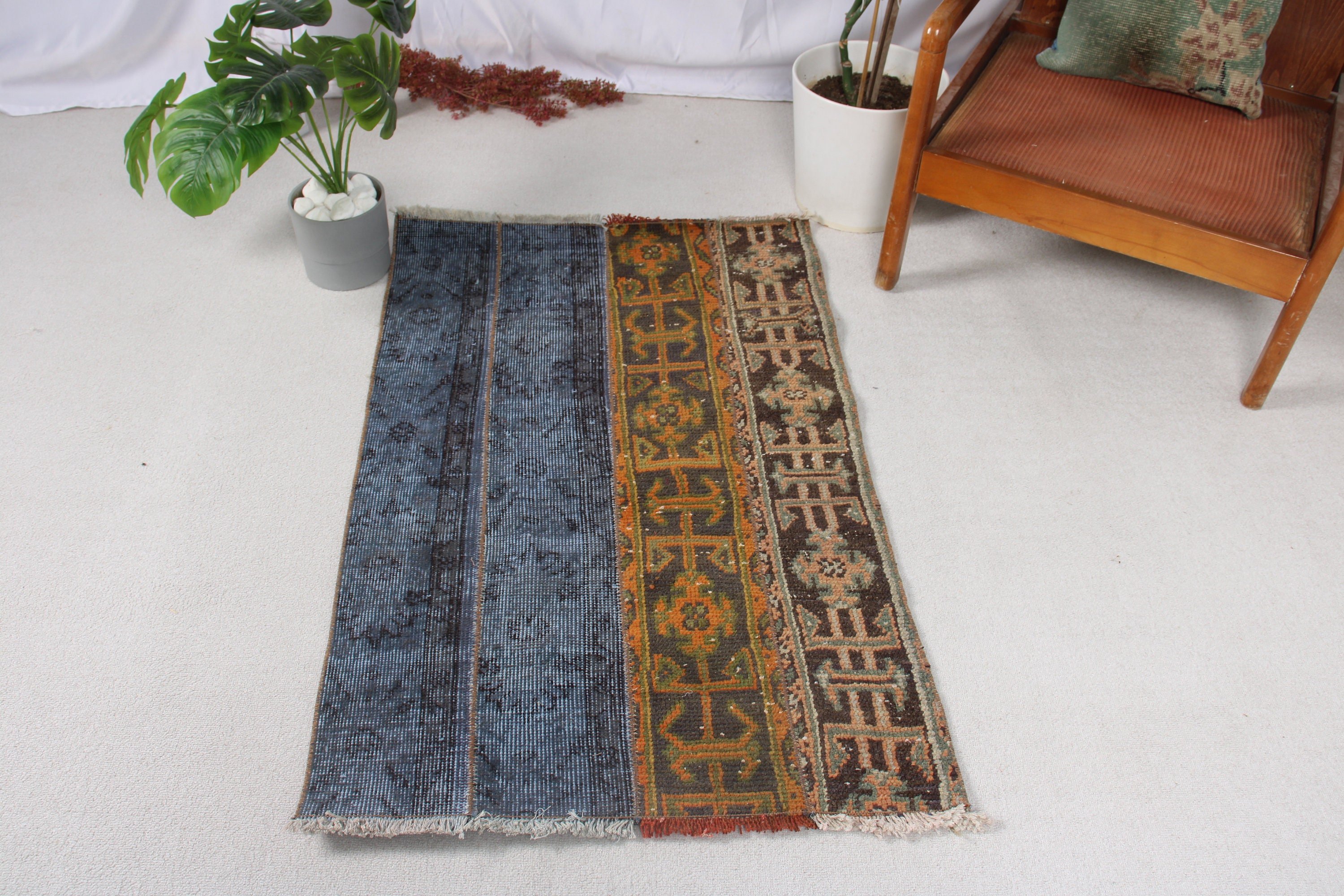 Türk Halıları, Mutfak Halıları, Küçük Vintage Halı, Antika Halı, 2.5x4 ft Küçük Halı, Turuncu El Dokuma Halılar, Boho Halı, Geometrik Halı, Vintage Halı