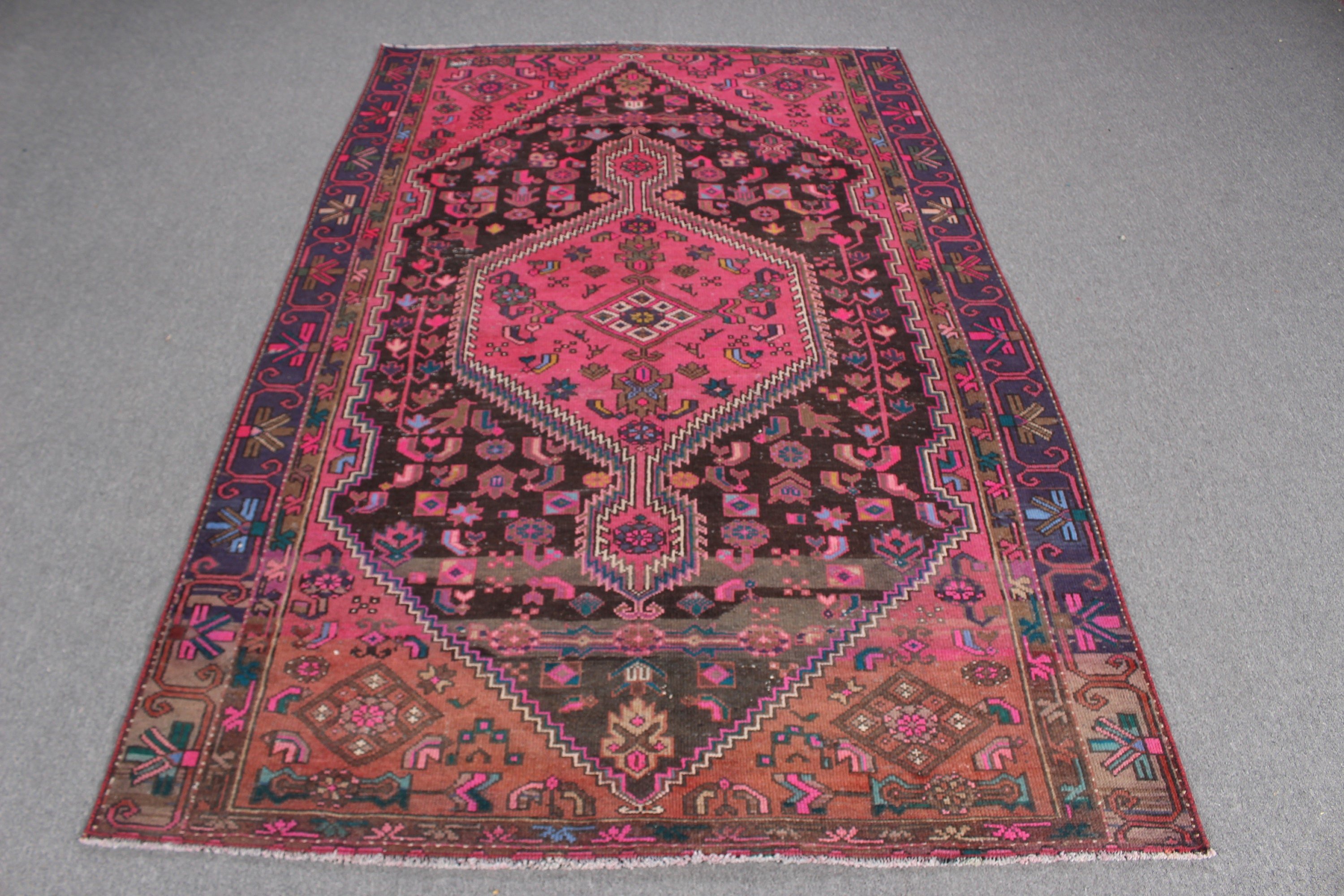 Turkish Rugs, Indoor Rugs, Pink Antique Rugs, Neutral Rug, Anatolian Rugs, Vintage Area Rugs, 4.5x7.1 ft Area Rug, Vintage Rugs, Floor Rug