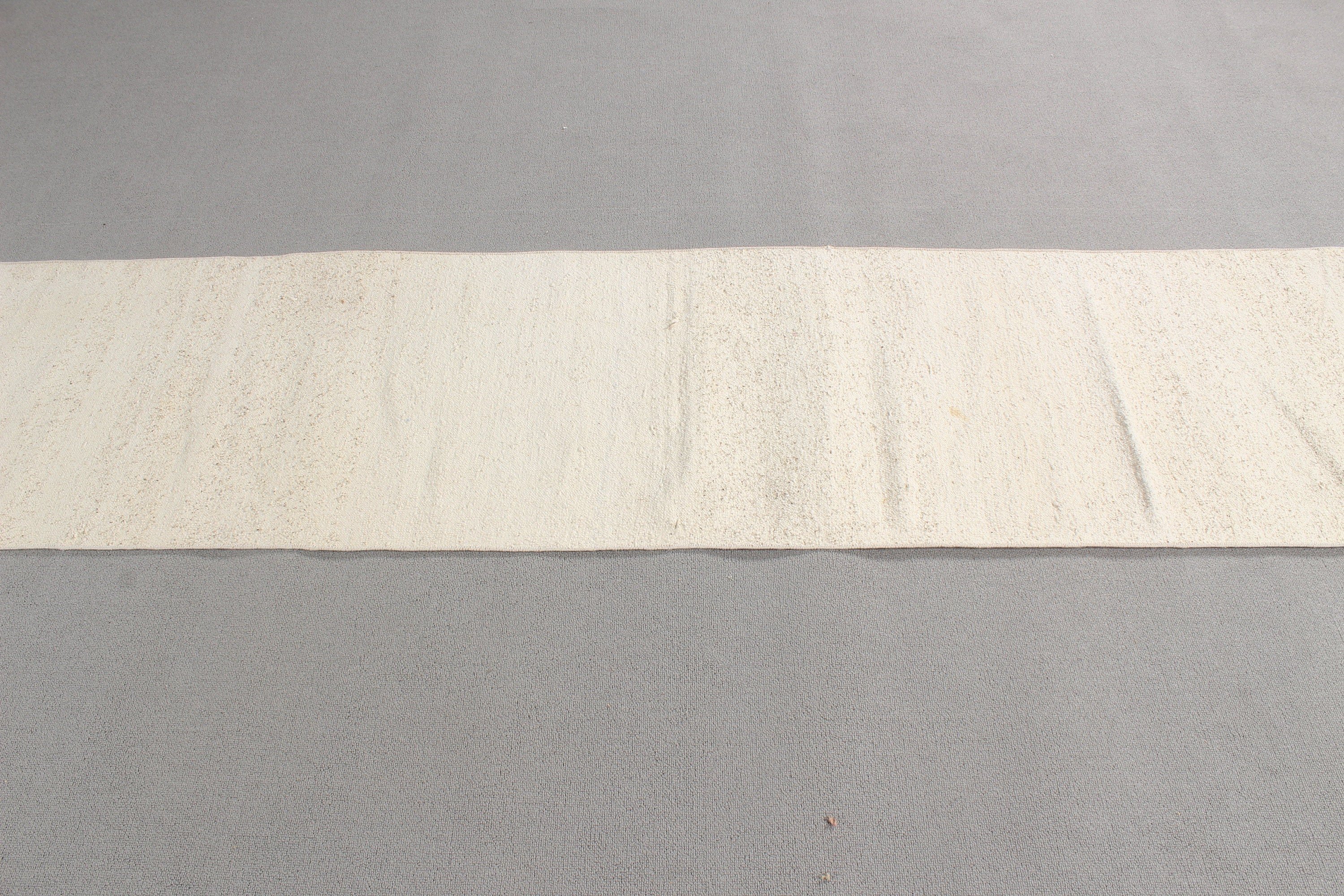 Açıklama Halısı, Bej Anadolu Halısı, Ev Dekorasyonu Halısı, Vintage Halı, 1.9x8.3 ft Runner Halısı, Koridor Halısı, Kilim, Egzotik Halılar, Türk Halıları