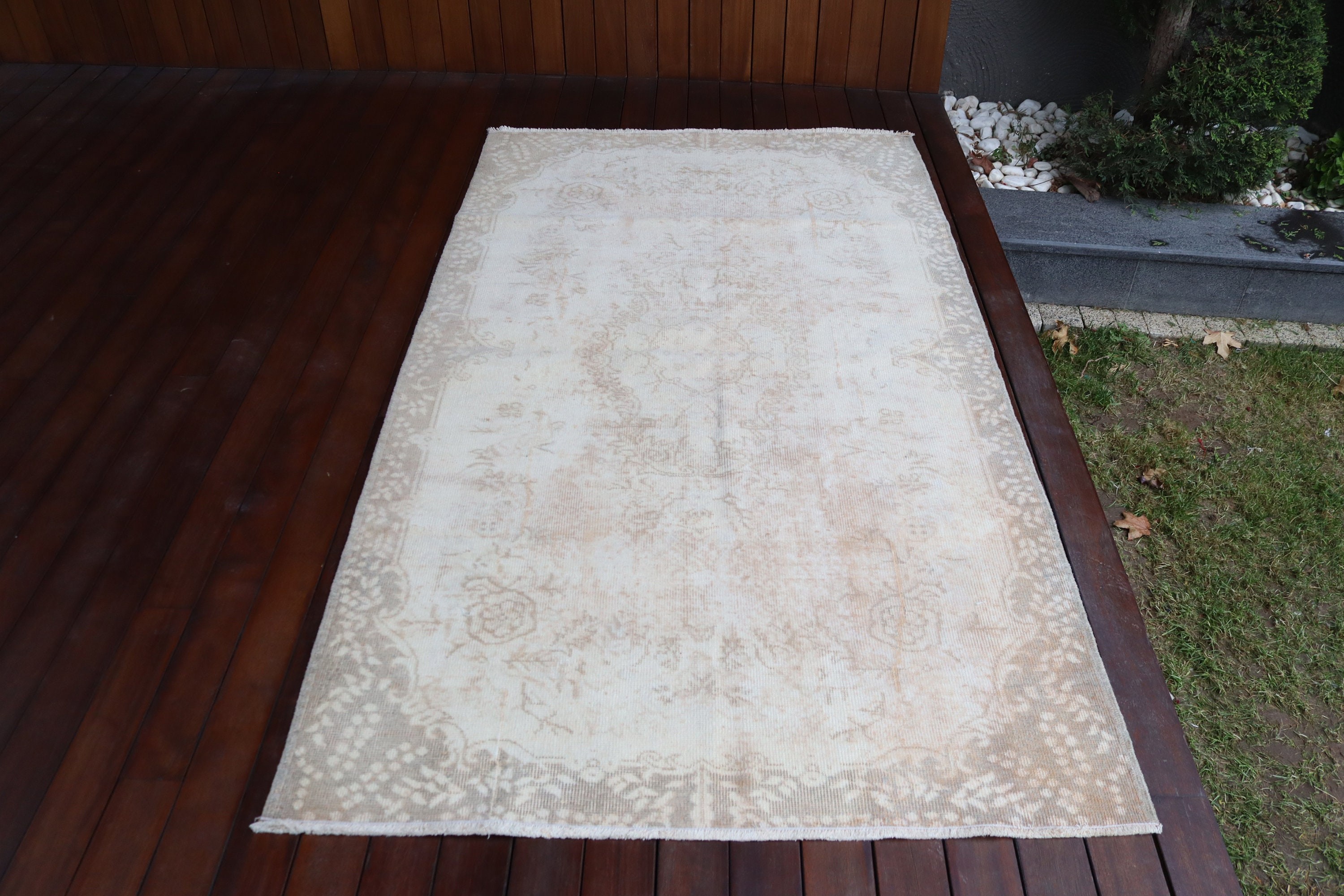 Vintage Halı, Bohem Halılar, Bej Yün Halı, İç Mekan Halıları, Lüks Halılar, Türk Halısı, Antika Halılar, Vintage Alan Halısı, 3,9x6,9 ft Alan Halıları