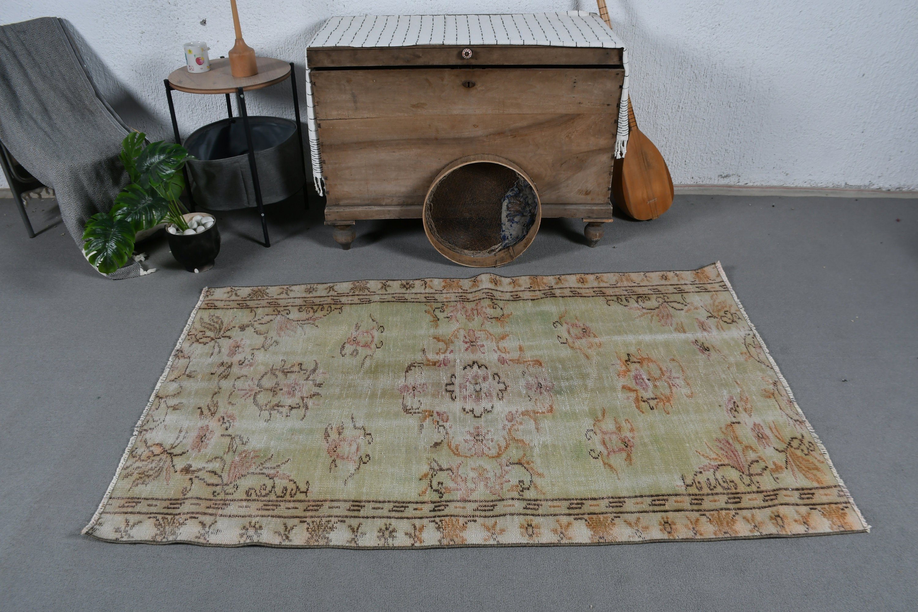 Cute Rug, Green Bedroom Rug, Vintage Rug, Turkish Rug, 3.8x5.8 ft Accent Rugs, Entry Rug, Oriental Rugs, Kitchen Rug, Rugs for Kitchen