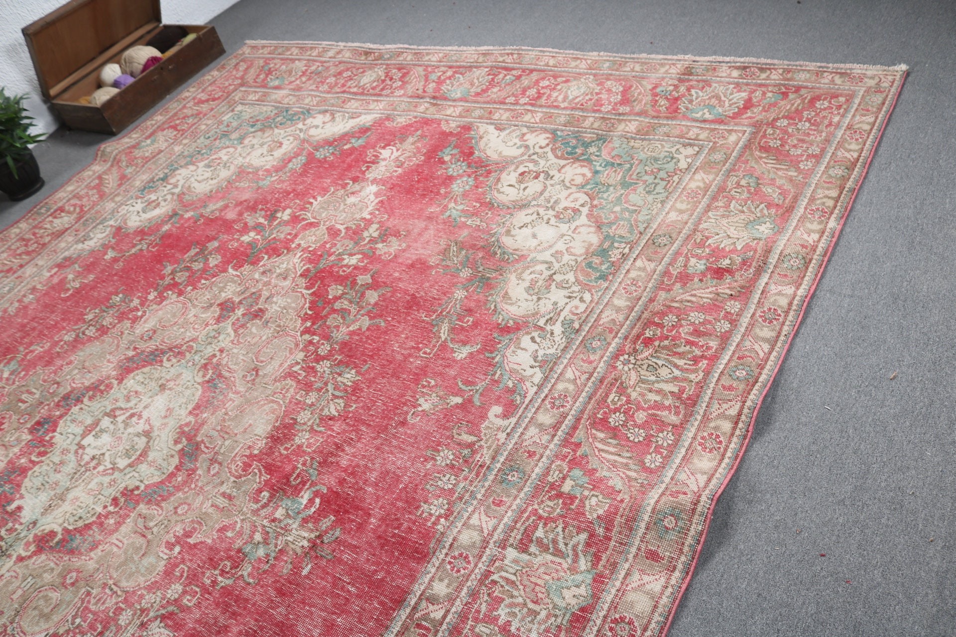 Handwoven Rug, Red Bedroom Rug, Turkish Rug, 9.4x13.2 ft Oversize Rugs, Salon Rug, Saloon Rug, Vintage Decor Rug, Boho Rugs, Vintage Rugs