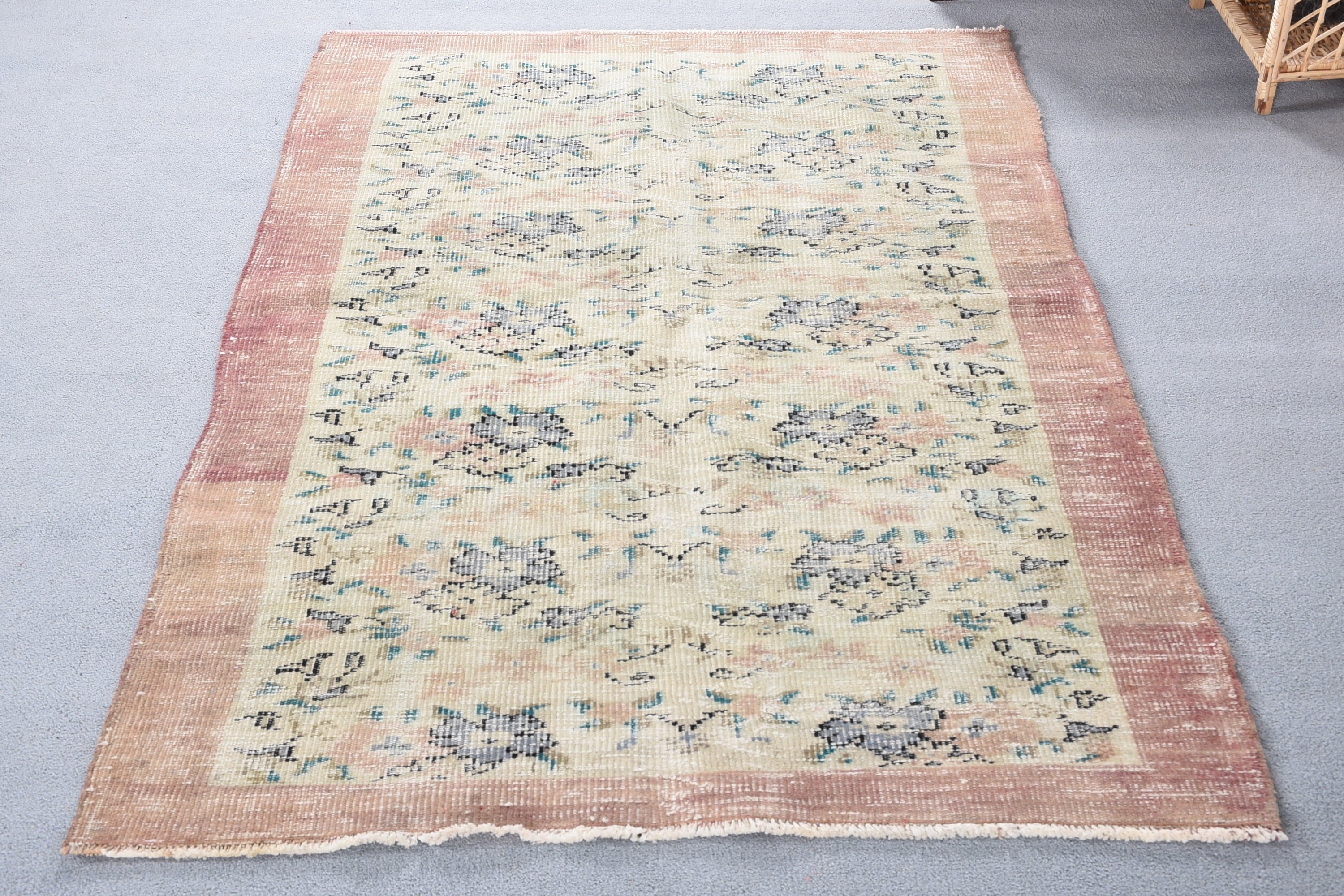 Yatak Odası Halıları, 4.3x6.9 ft Alan Halısı, Vintage Halılar, Yemek Odası Halısı, Bej Zemin Halısı, Ev Dekorasyonu Halısı, Oushak Halısı, Boho Halıları, Türk Halıları