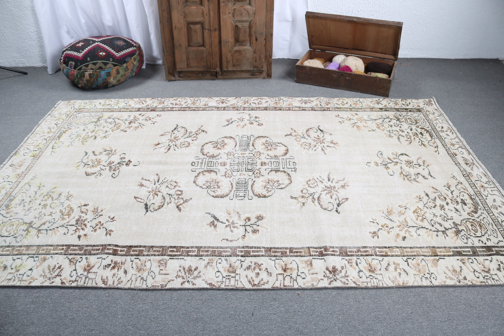 Modern Halı, Bej 5.7x9.2 ft Büyük Halı, Vintage Halılar, Türk Halıları, Oryantal Halı, Büyük Vintage Halı, Yemek Odası Halısı