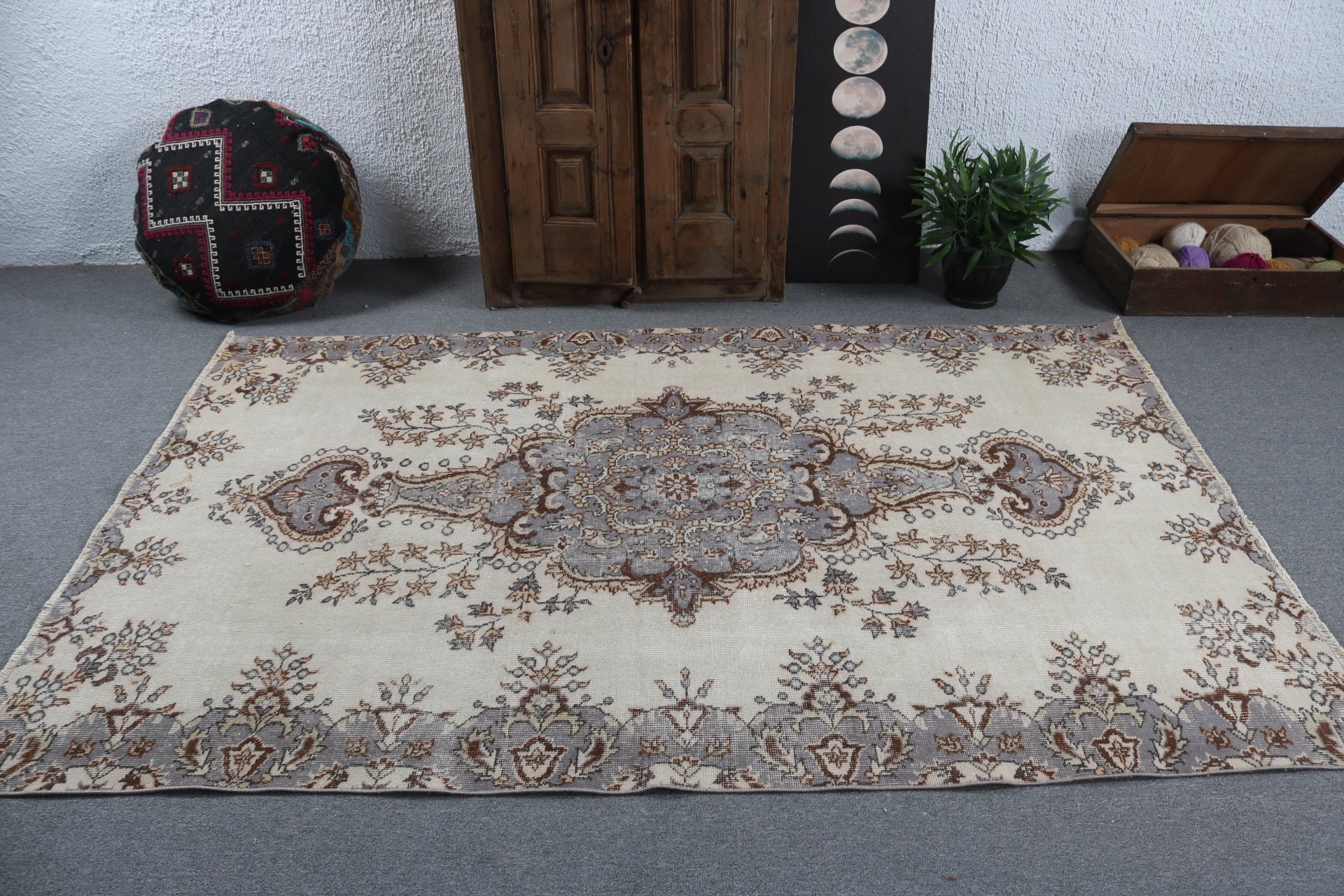 Estetik Halılar, Büyük Boho Halı, Türk Halısı, 5,2x8 ft Büyük Halı, Havalı Halılar, Yemek Odası Halısı, Vintage Halılar, Bej Mutfak Halısı, Açıklama Halısı