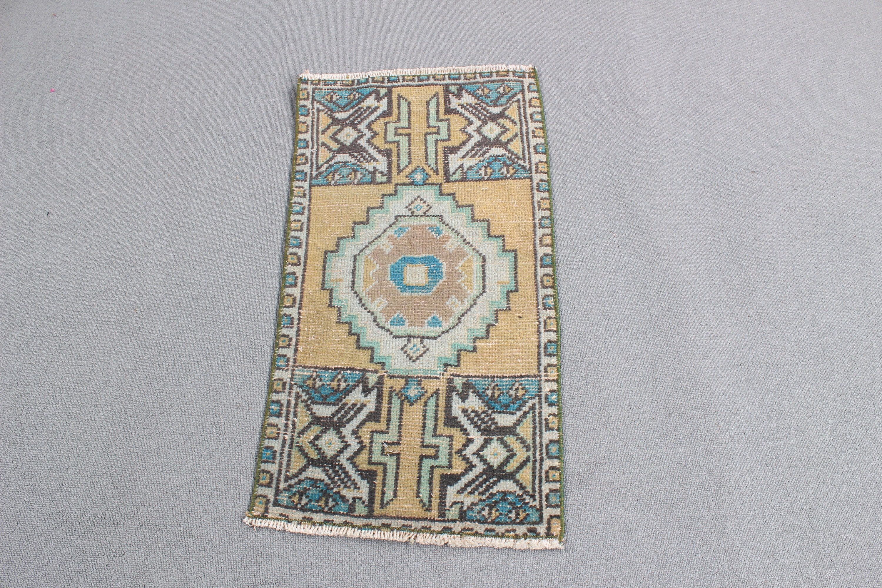 Açıklama Halıları, 1.4x2.7 ft Küçük Halılar, Türk Halısı, Oushak Halısı, Vintage Halılar, Banyo Halıları, Bej Anadolu Halısı, Duvara Asılı Halılar