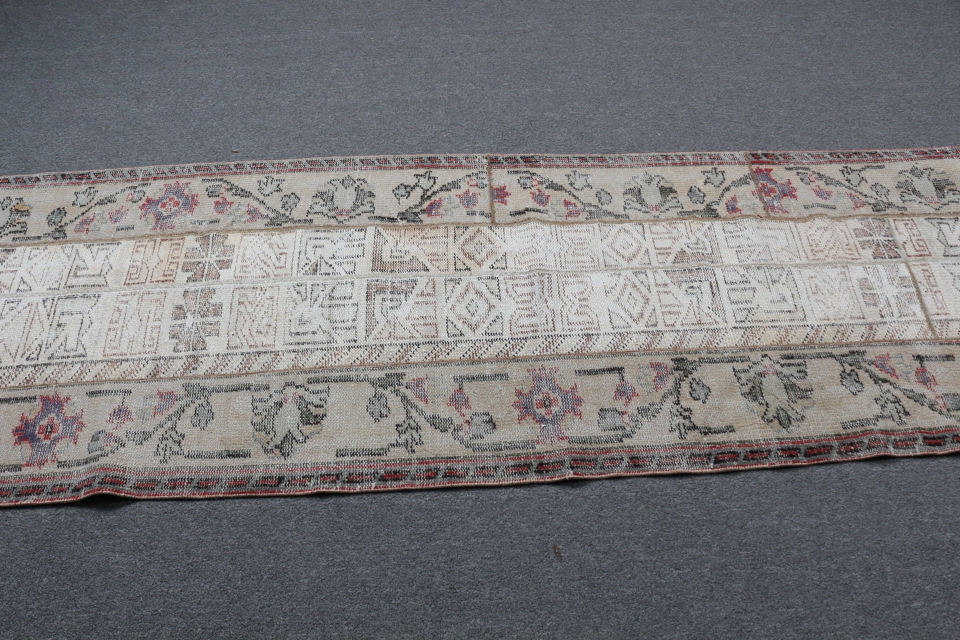 Türk Halısı, Koridor Halısı, Merdiven Halıları, Bej Oushak Halısı, Mutfak Halısı, Ev Dekorasyonu Halıları, Sevimli Halı, Vintage Halı, 2,7x8,2 ft Yolluk Halıları