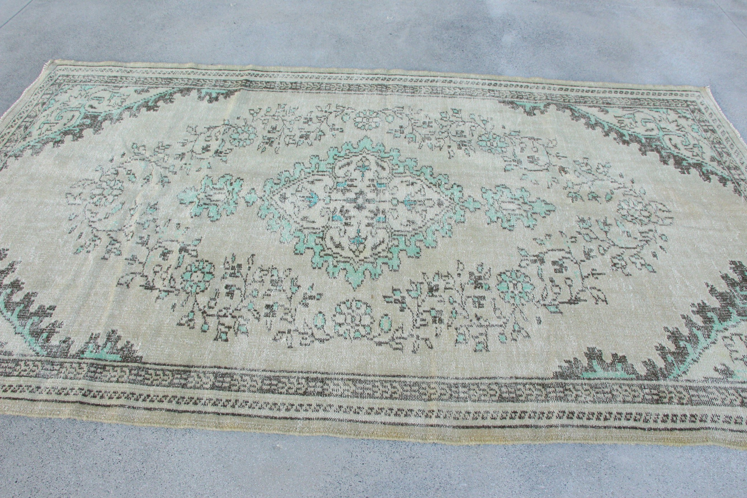 Salon Rugs, Beige  5.7x9.7 ft Large Rug, Boho Rugs, Vintage Rug, Dining Room Rugs, Kitchen Rug, Turkish Rugs