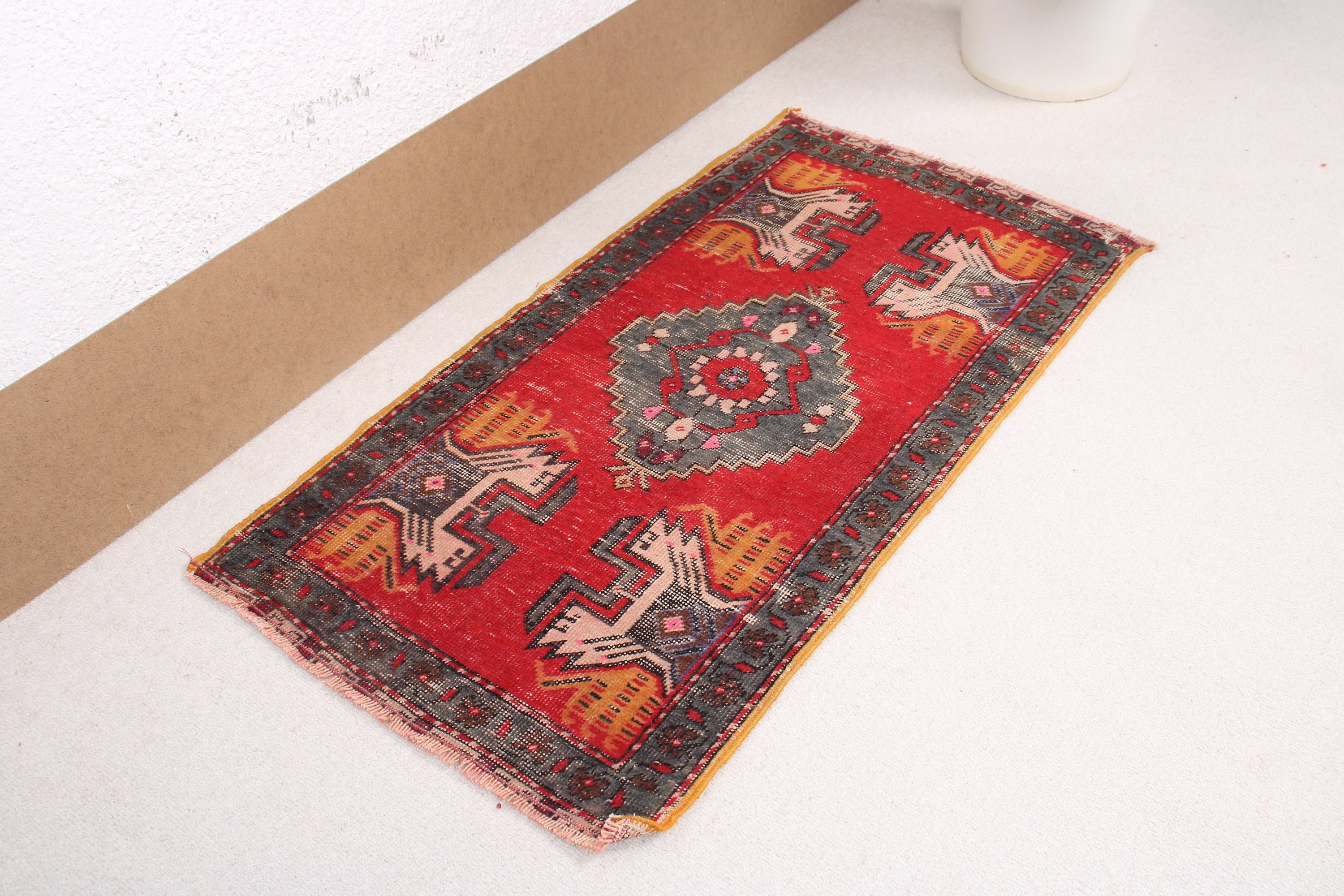 Boho Rug, Neutral Rug, 1.6x3.1 ft Small Rug, Rugs for Entry, Turkish Rug, Bath Rugs, Red Moroccan Rug, Vintage Rugs, Wall Hanging Rug