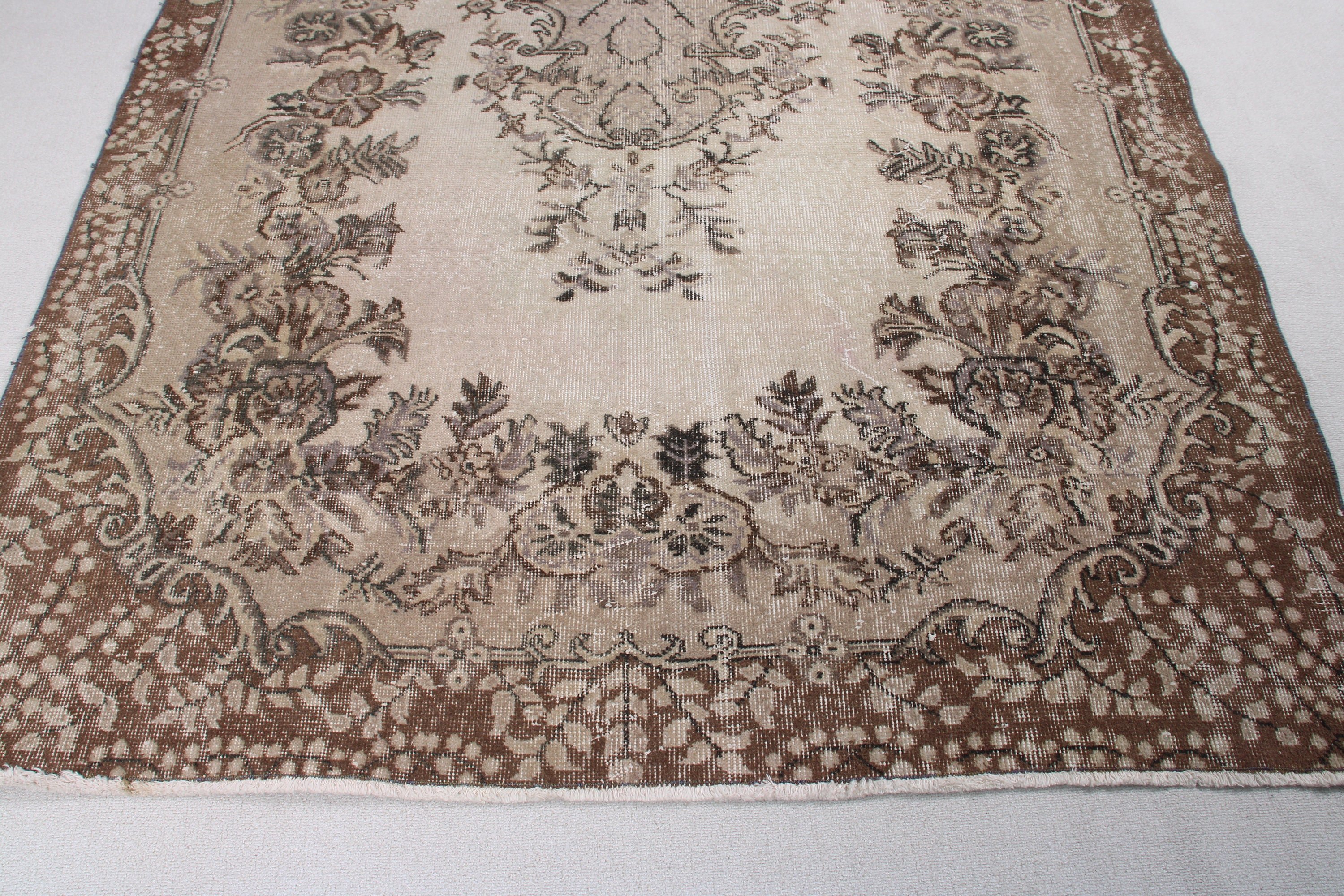 Vintage Halılar, Büyük Oushak Halı, Bej Açıklama Halısı, 5,5x9,5 ft Büyük Halılar, Ev Dekor Halısı, Oturma Odası Halıları, Türk Halıları, Modern Halı