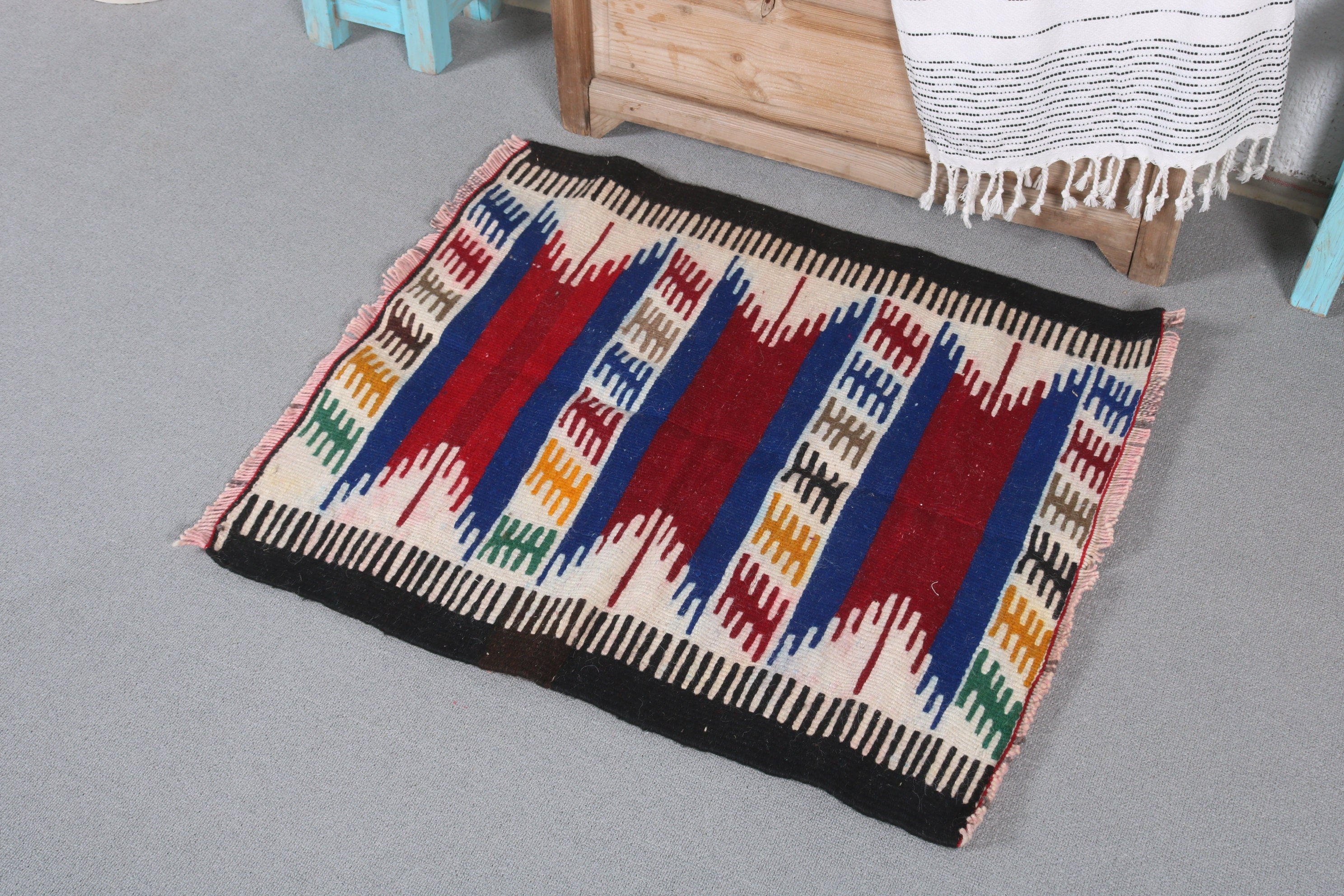 Kilim, Banyo Halısı, Çocuk Halısı, 2.4x2.8 ft Küçük Halı, Vintage Halılar, Kırmızı Mutfak Halıları, Türk Halısı, Fas Halısı, Yer Halısı, Oryantal Halı