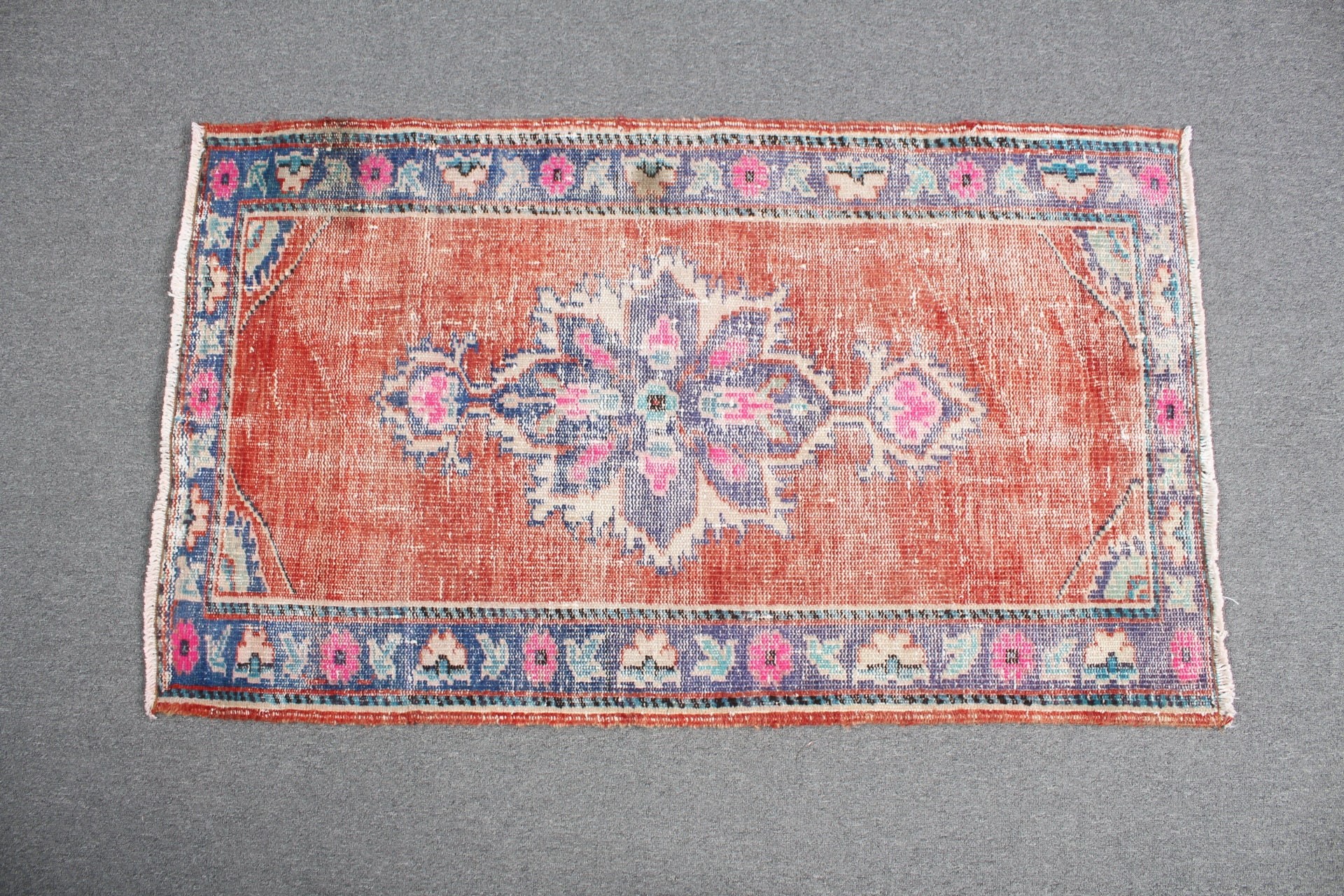 Bedroom Rug, Cool Rug, Red Moroccan Rug, Bathroom Rugs, Turkish Rug, Rugs for Bath, Kitchen Rugs, Vintage Rugs, 2.7x4.3 ft Small Rug