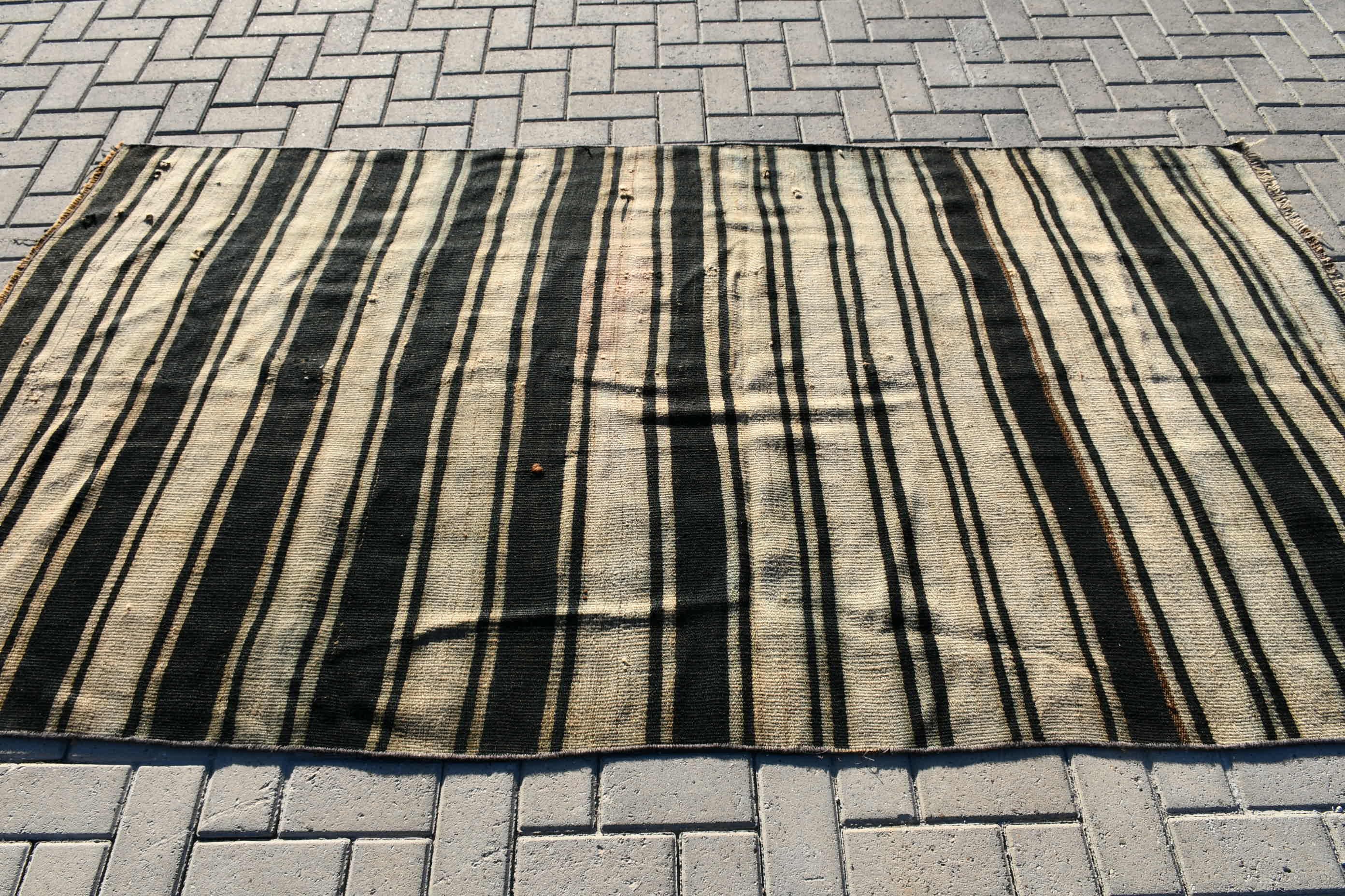 Mutfak Kilim, Nostaljik Kilim, Oturma odası Kilim, Siyah Uşak Kilim, Oturma Odası Kilim, Uşak Kilim, 132x249 cm Oturma odası Kilim