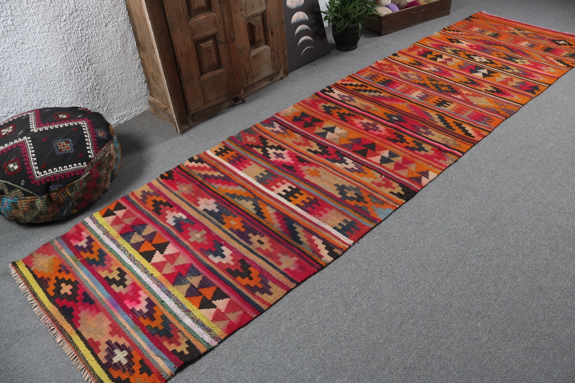 Uzun Yolluk Halıları, Uzun Koşucu Halıları, Vintage Halı, Türk Halıları, 3x11.9 ft Koşucu Halısı, Yatak Odası Halıları, Boho Halısı, Turuncu Yatak Odası Halıları