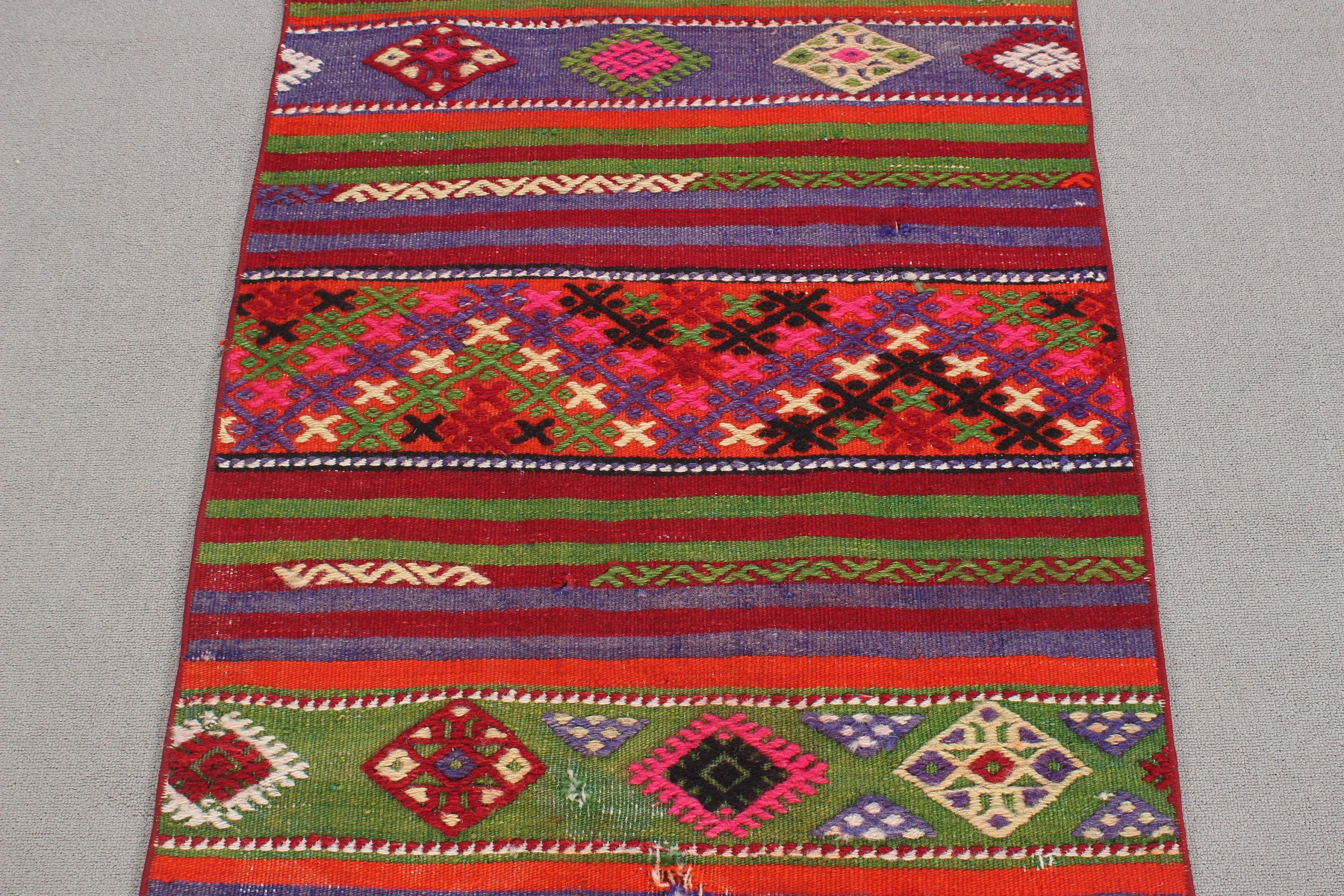 Vintage Halı, Kilim, Türk Halıları, 2.5x5.2 ft Küçük Halı, Modern Halı, Anadolu Halıları, Araba Paspas Halısı, Yer Halıları, Kırmızı Anadolu Halısı, Banyo Halıları