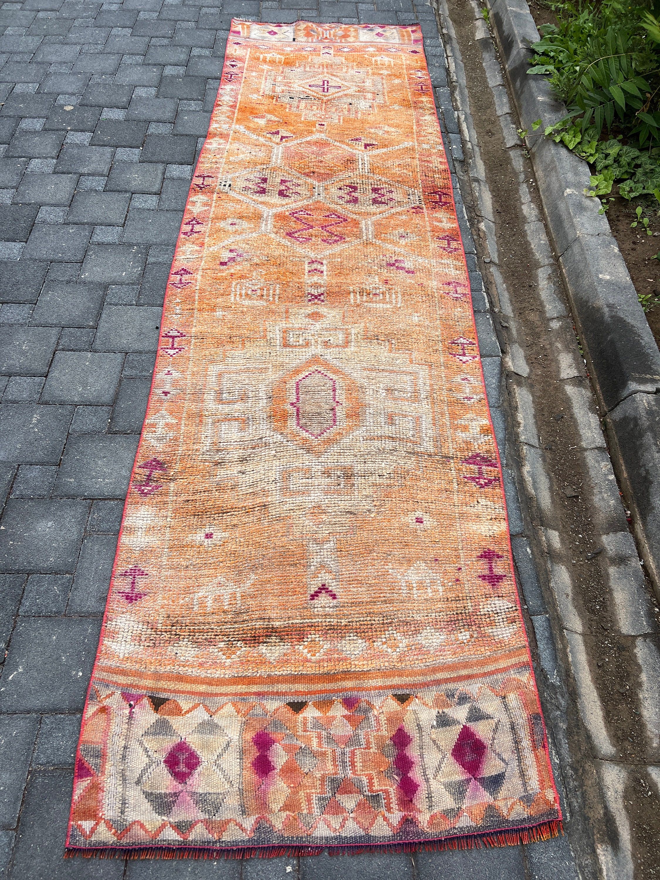 Vintage Halılar, Soluk Halılar, Koridor Halısı, Merdiven Halısı, 3,1x11,7 ft Runner Halısı, Türk Halısı, Fas Halıları, Turuncu Anadolu Halıları