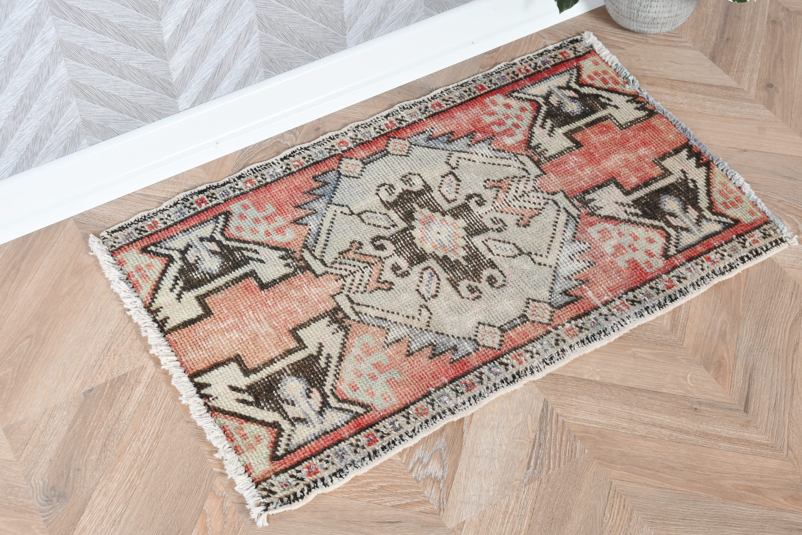 Vintage Rug, Turkish Rug, Anatolian Rug, Bath Rug, Red Kitchen Rug, 1.6x2.6 ft Small Rugs, Art Rug, Kitchen Rug, Rugs for Bath, Bedroom Rug