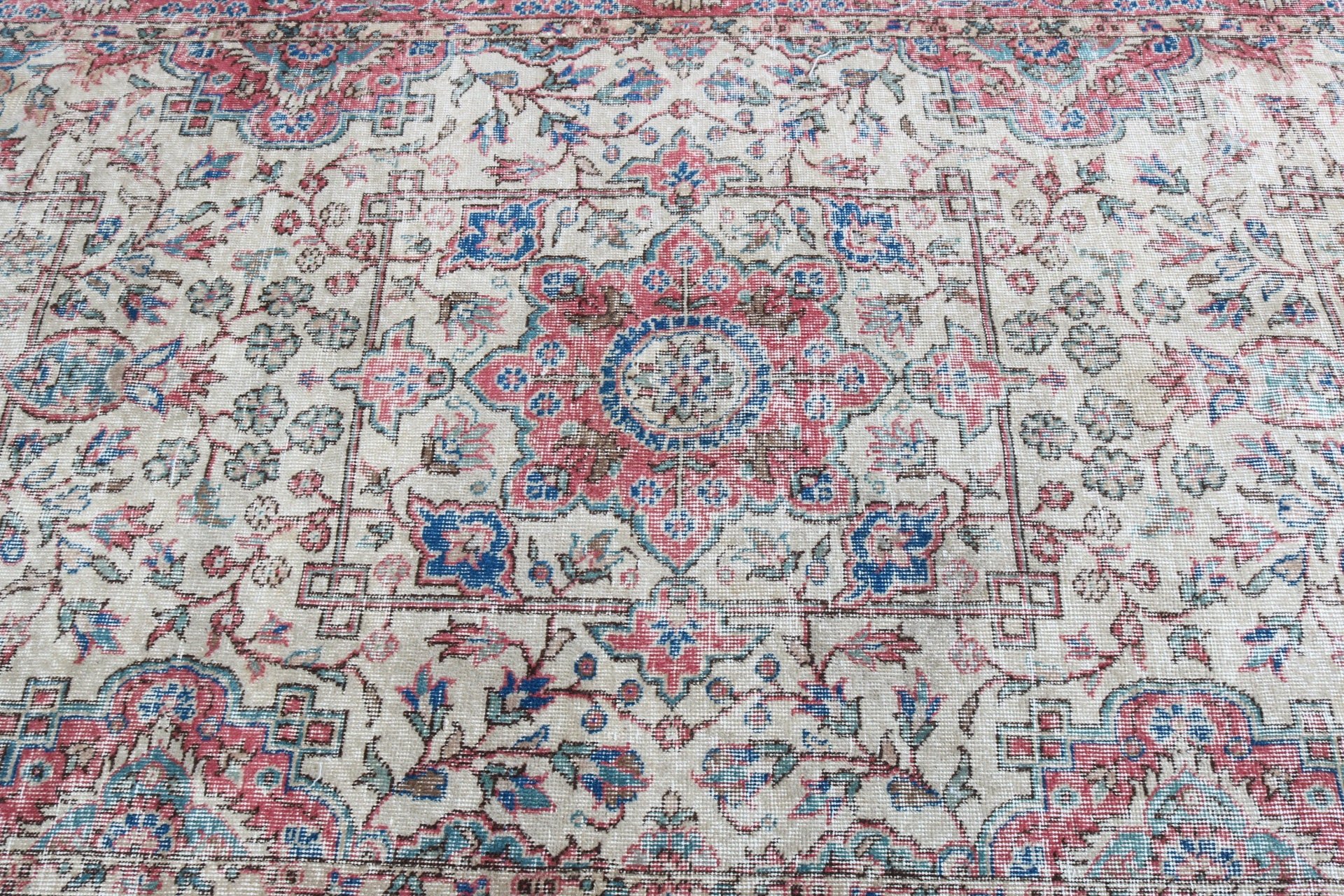 Anadolu Halıları, Vintage Halılar, Yün Halı, Türk Halıları, Mutfak Halıları, 4,7x8 ft Alan Halısı, Bej Fas Halıları, Sanatsal Halı, İç Mekan Halıları