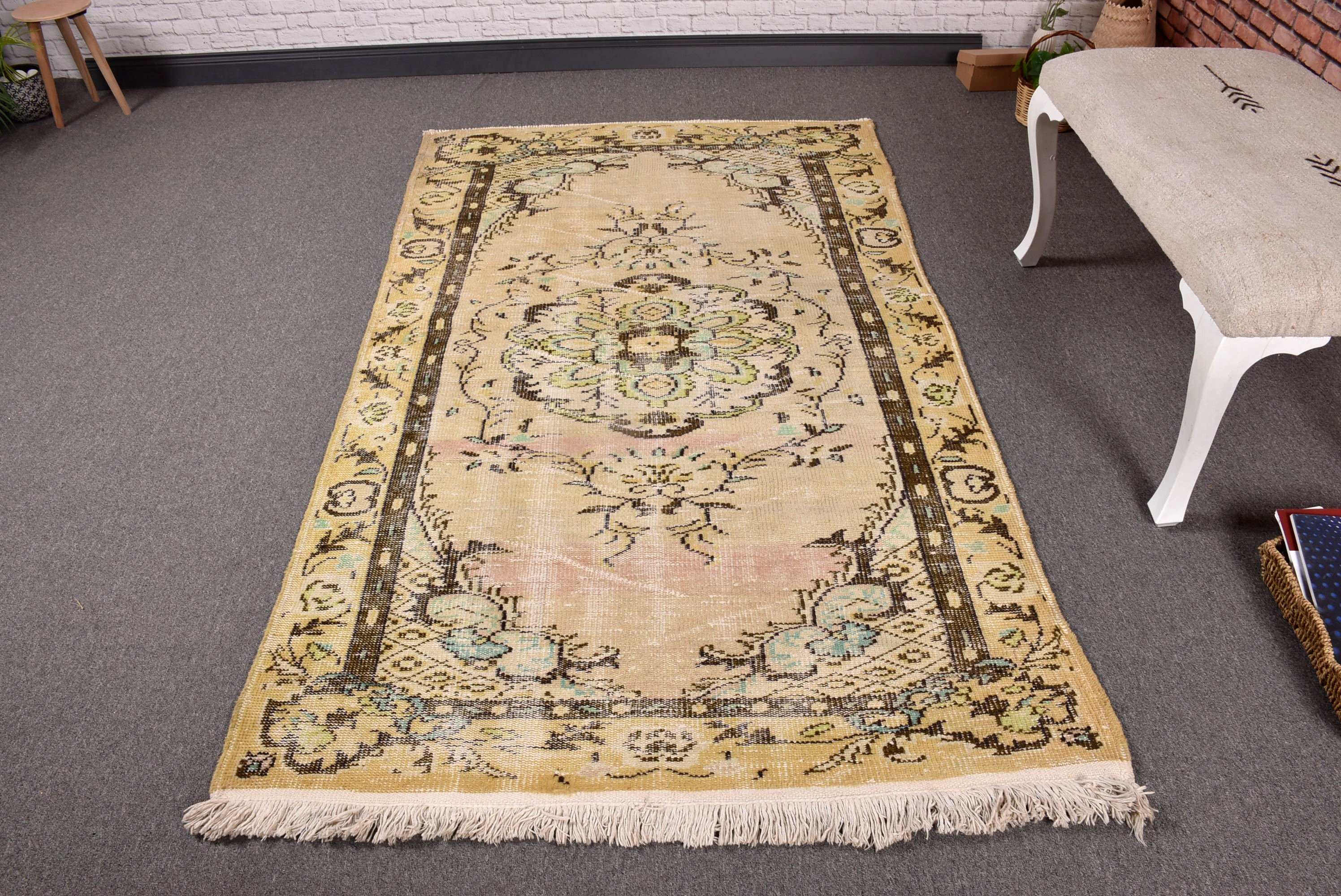 Modern Rugs, Living Room Rugs, Vintage Rug, Ethnic Rug, Beige Neutral Rugs, Vintage Area Rug, Turkish Rug, 4x6.7 ft Area Rugs