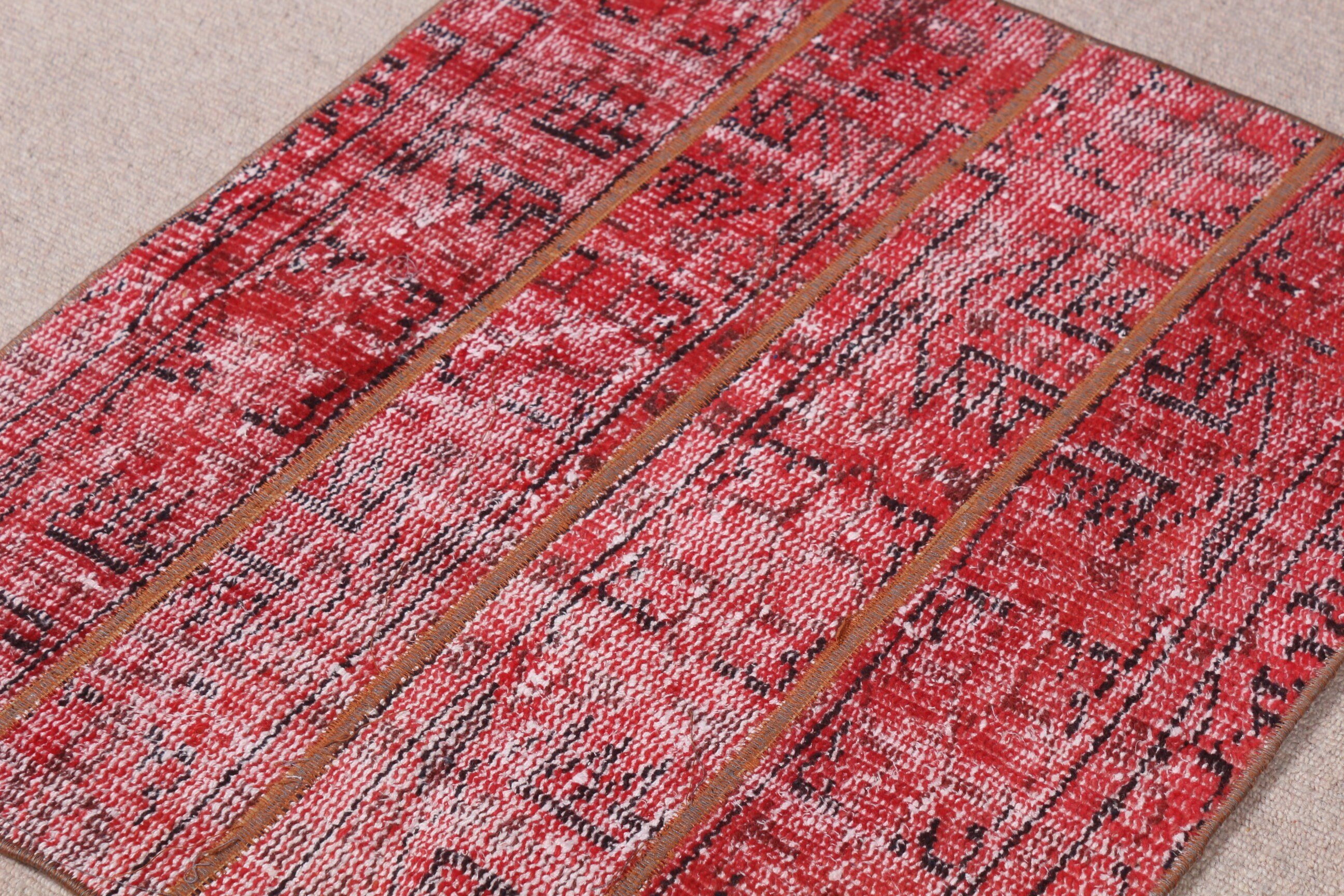 Vintage Rug, Rugs for Entry, Home Decor Rugs, Turkish Rug, Tribal Rug, Bedroom Rug, Red Home Decor Rugs, 2.6x2.6 ft Small Rug, Door Mat Rug