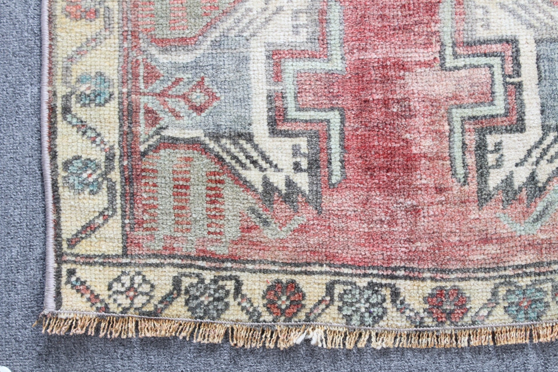 1.7x3.3 ft Small Rug, Rugs for Entry, Turkish Rug, Entry Rug, Vintage Rugs, Oriental Rug, Kitchen Rug, Red Oriental Rug