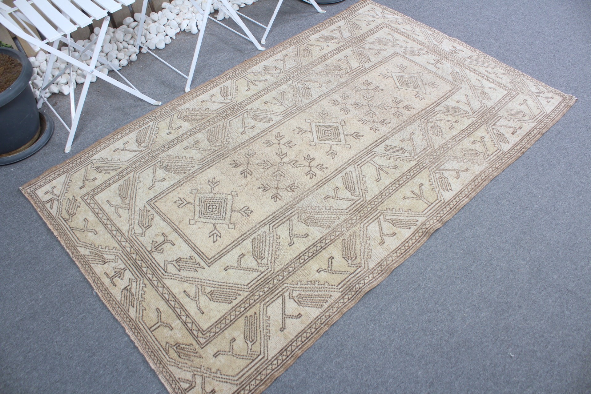 Kitchen Rug, Rugs for Nursery, Beige Cool Rug, Home Decor Rugs, Vintage Rugs, Turkish Rug, Nursery Rugs, 3.8x6.3 ft Accent Rug, Cool Rugs