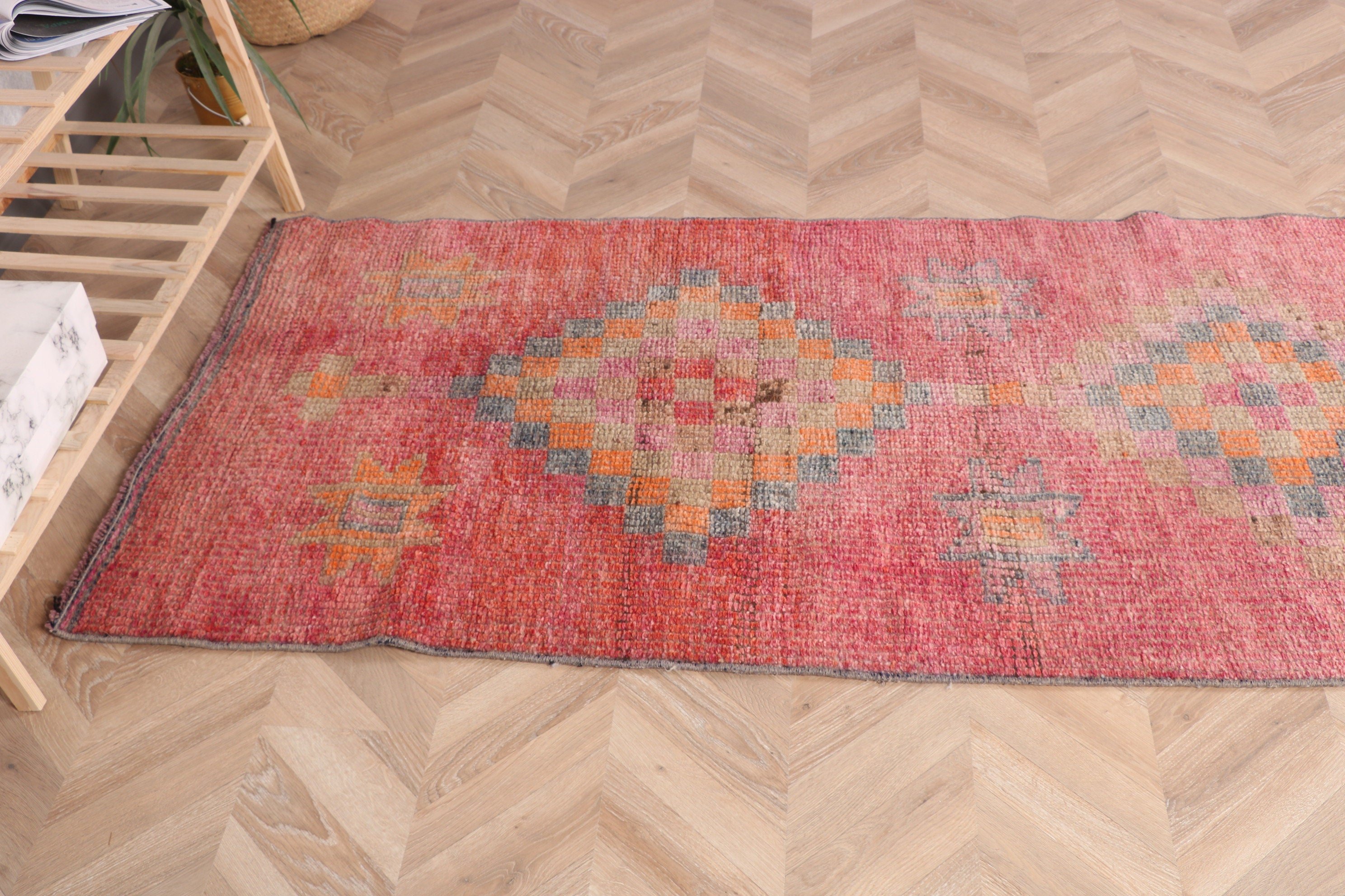 Yatak Odası Halısı, 2.9x8.5 ft Runner Halısı, Vintage Halılar, Koridor Halıları, Türk Halıları, Vintage Runner Halıları, Pembe Oryantal Halı, Fas Halısı