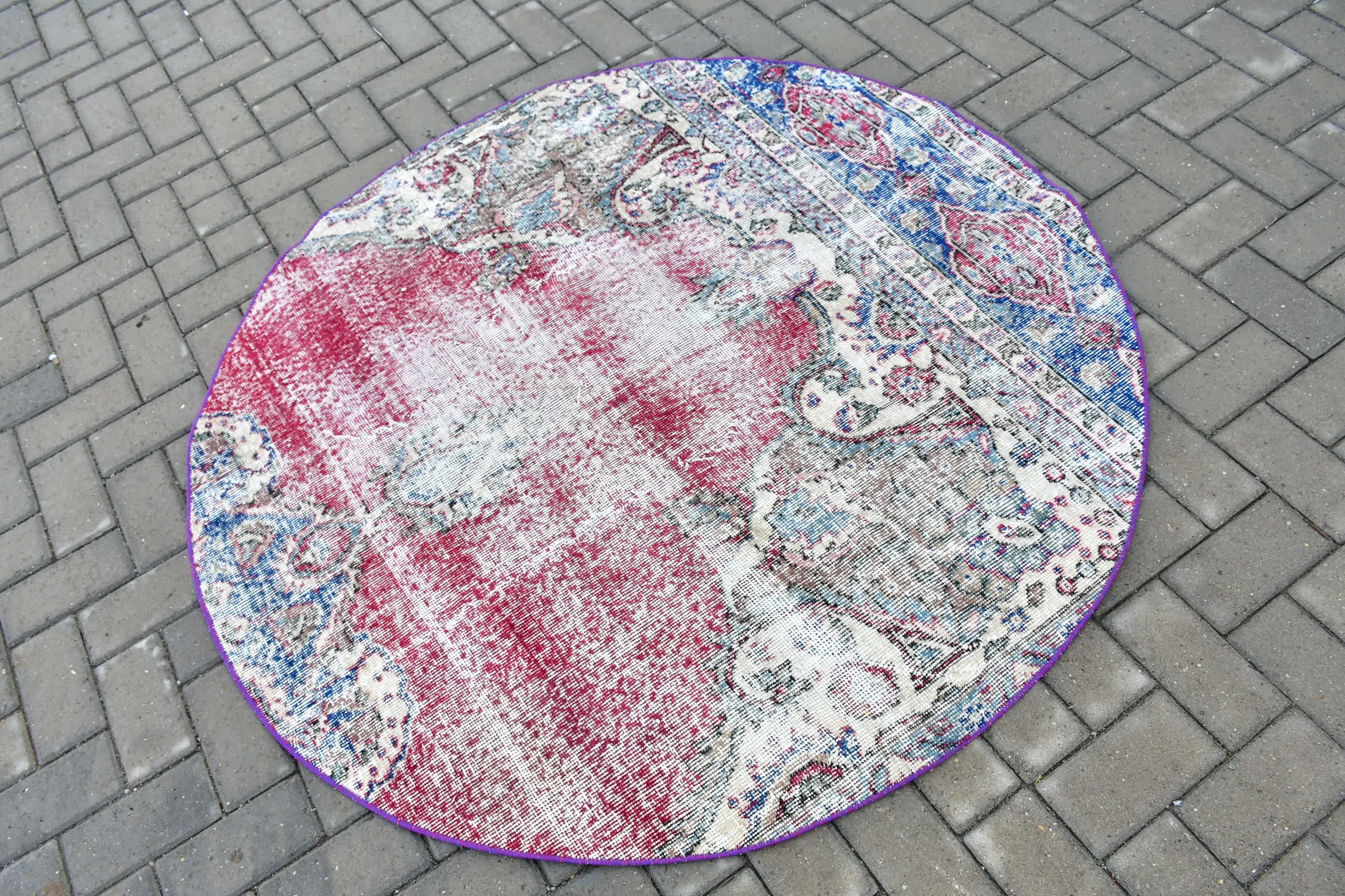 Vintage Rug, Nursery Rug, Turkish Rug, Turkey Rug, Moroccan Rug, Rugs for Nursery, Home Decor Rug, 4.6x4.7 ft Accent Rug, Red Kitchen Rug