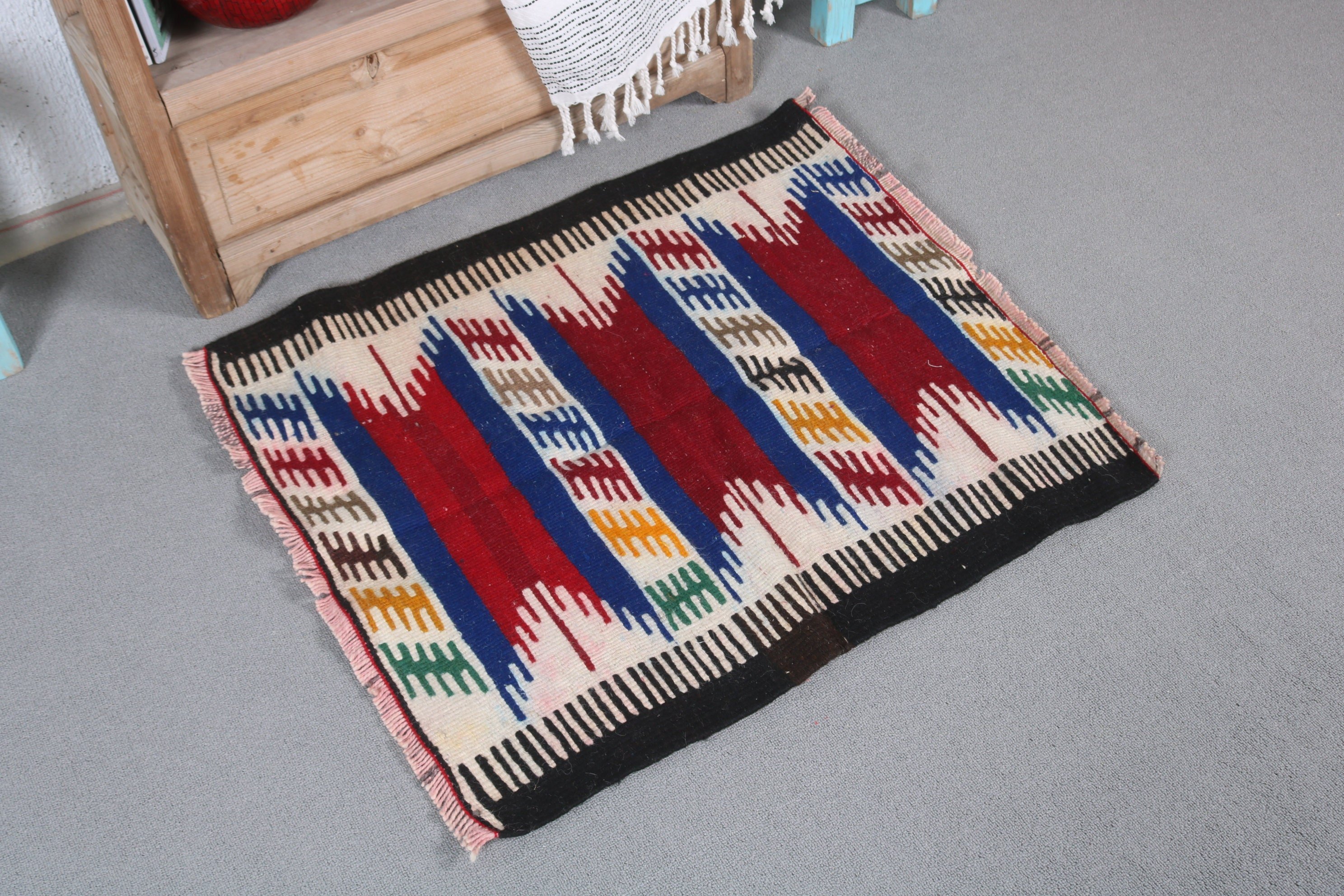 Kilim, Banyo Halısı, Çocuk Halısı, 2.4x2.8 ft Küçük Halı, Vintage Halılar, Kırmızı Mutfak Halıları, Türk Halısı, Fas Halısı, Yer Halısı, Oryantal Halı