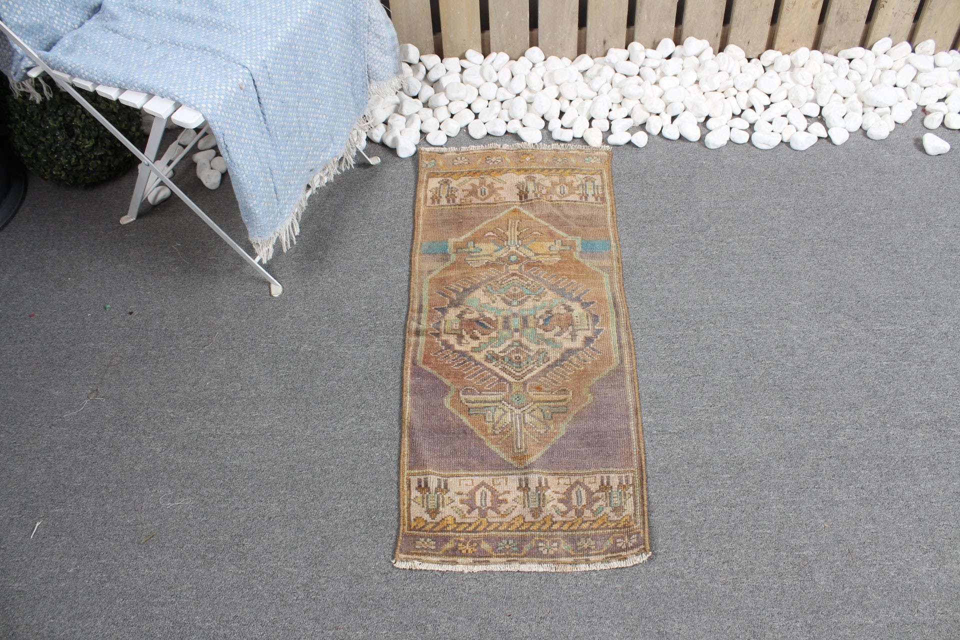 Çocuk Halıları, Banyo Halıları, Vintage Halılar, Kahverengi Zemin Halısı, Türk Halısı, 1.3x3 ft Küçük Halı, Yatak Odası Halıları, Yatak Odası Halıları