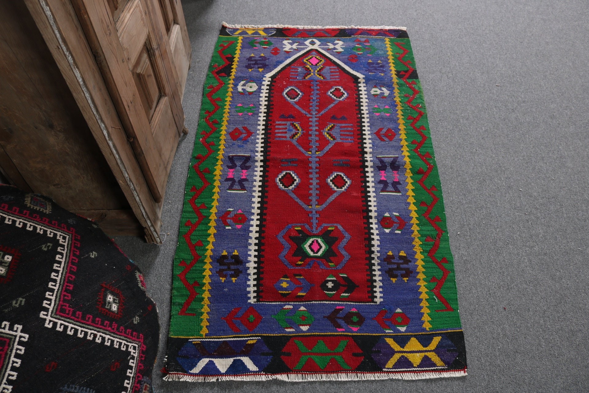 Nötr Halılar, Banyo Halıları, Yer Halısı, 2,5x4,7 ft Küçük Halılar, Antika Halılar, Gökkuşağı Havalı Halılar, Türk Halısı, Kilim, Giriş Halıları, Vintage Halı