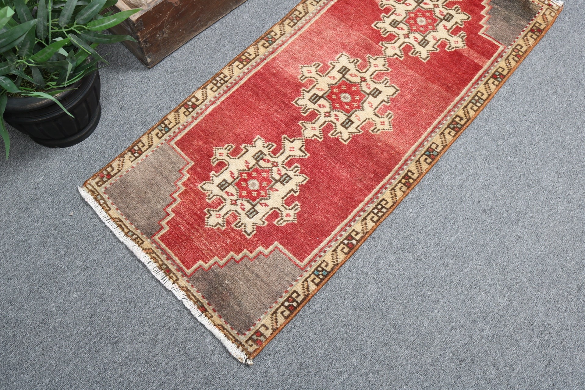 Küçük Alan Halıları, Vintage Halılar, Yün Halı, 1,5x3,2 ft Küçük Halı, Araba Paspas Halıları, Kırmızı Yün Halı, Yatak Odası Halısı, Boho Halısı, Türk Halısı