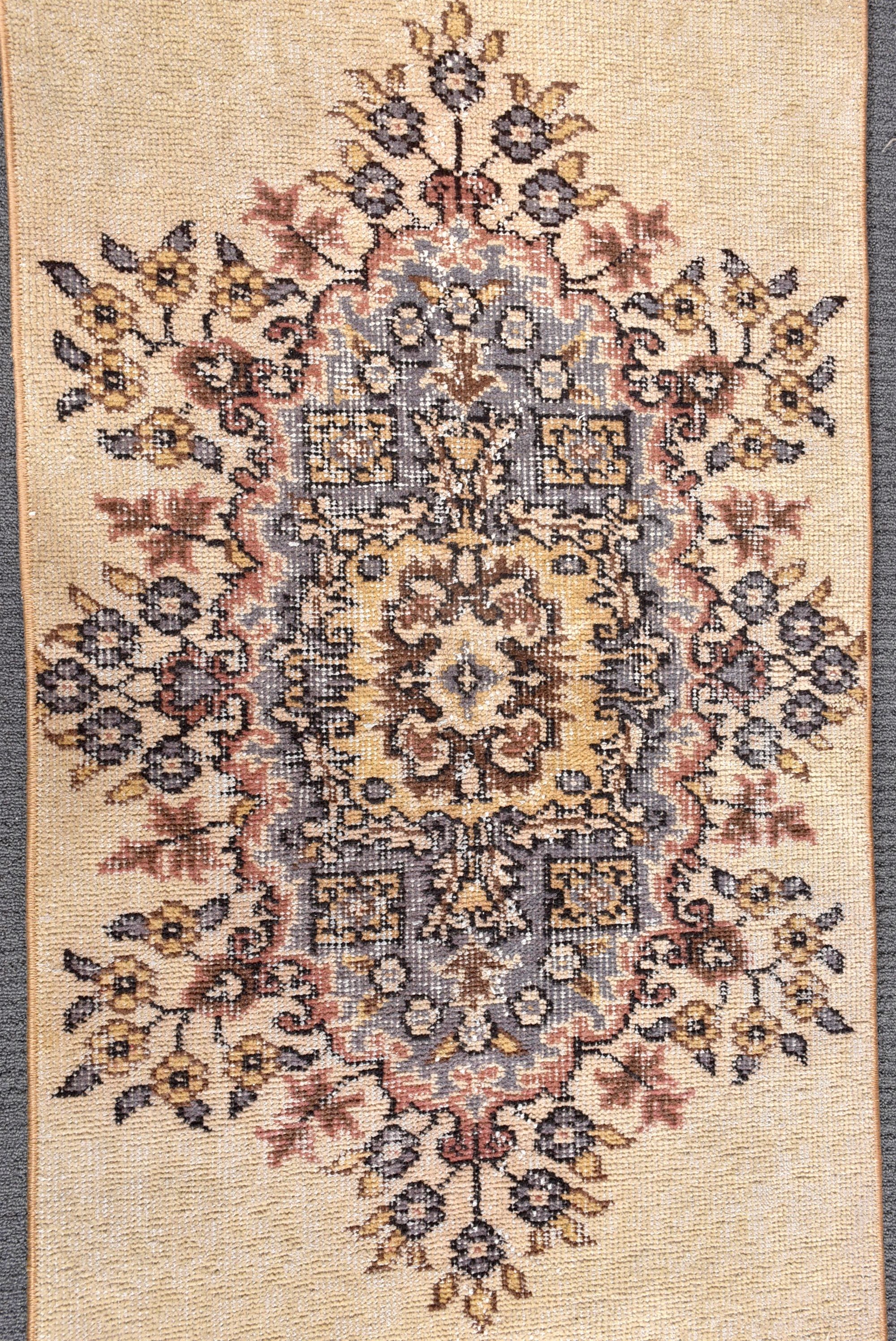 Merdiven Halıları, Anadolu Halıları, Vintage Yolluk Halıları, Vintage Halı, Bej El Dokuma Halı, Türk Halıları, Nötr Halı, 1.9x6.8 ft Yolluk Halıları