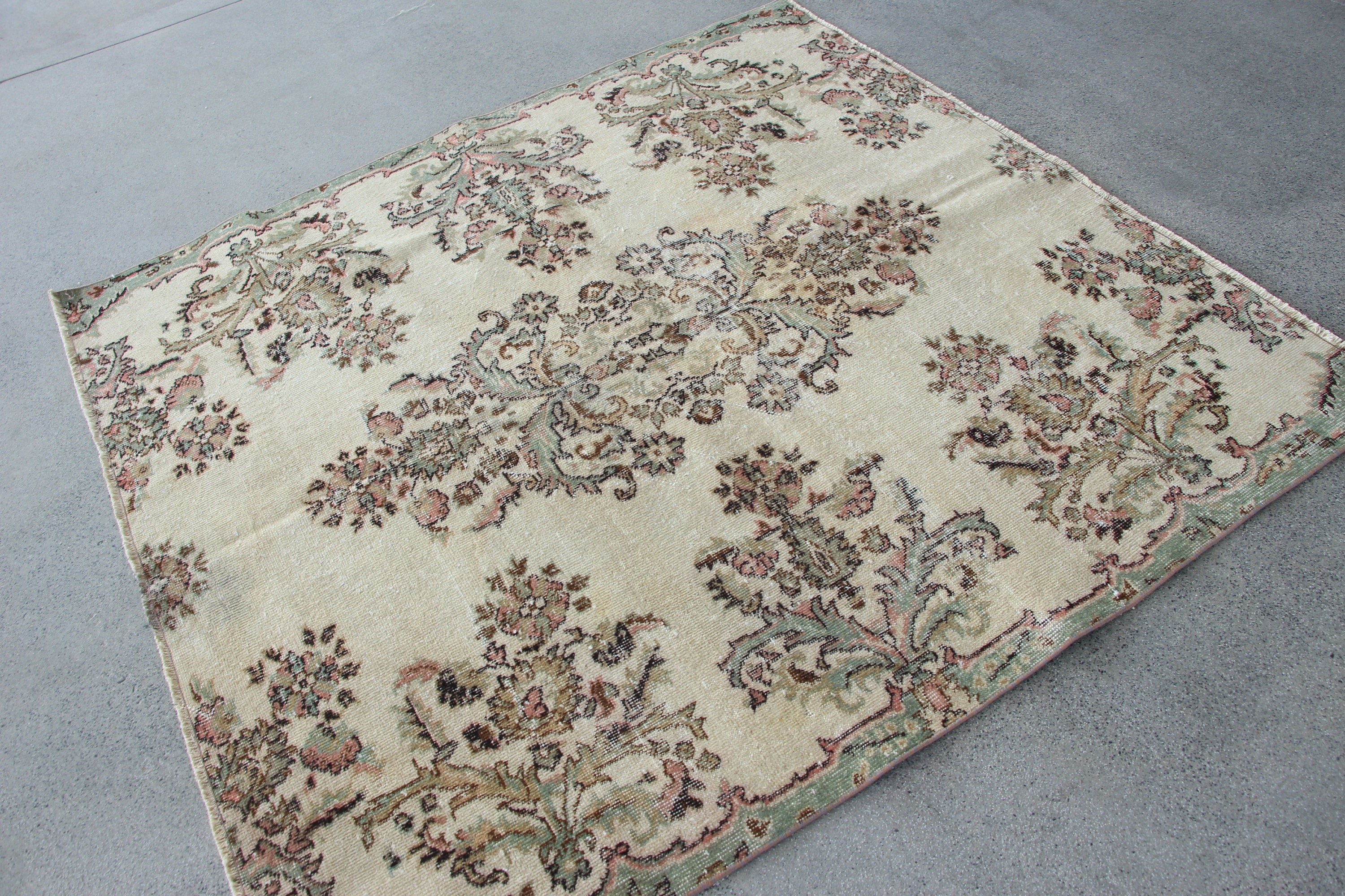 5.5x5.8 ft Area Rugs, Retro Rug, Home Decor Rug, Beige Oriental Rug, Nursery Rug, Vintage Rugs, Dining Room Rug, Turkish Rug