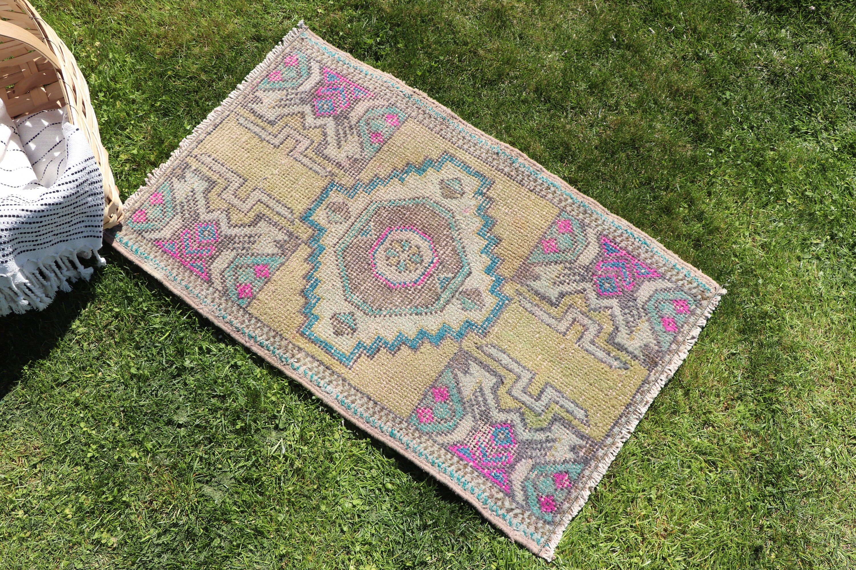 Vintage Rugs, Statement Rug, Small Vintage Rug, Turkish Rugs, Small Area Rugs, Yellow Home Decor Rugs, Cool Rug, 1.6x2.6 ft Small Rugs