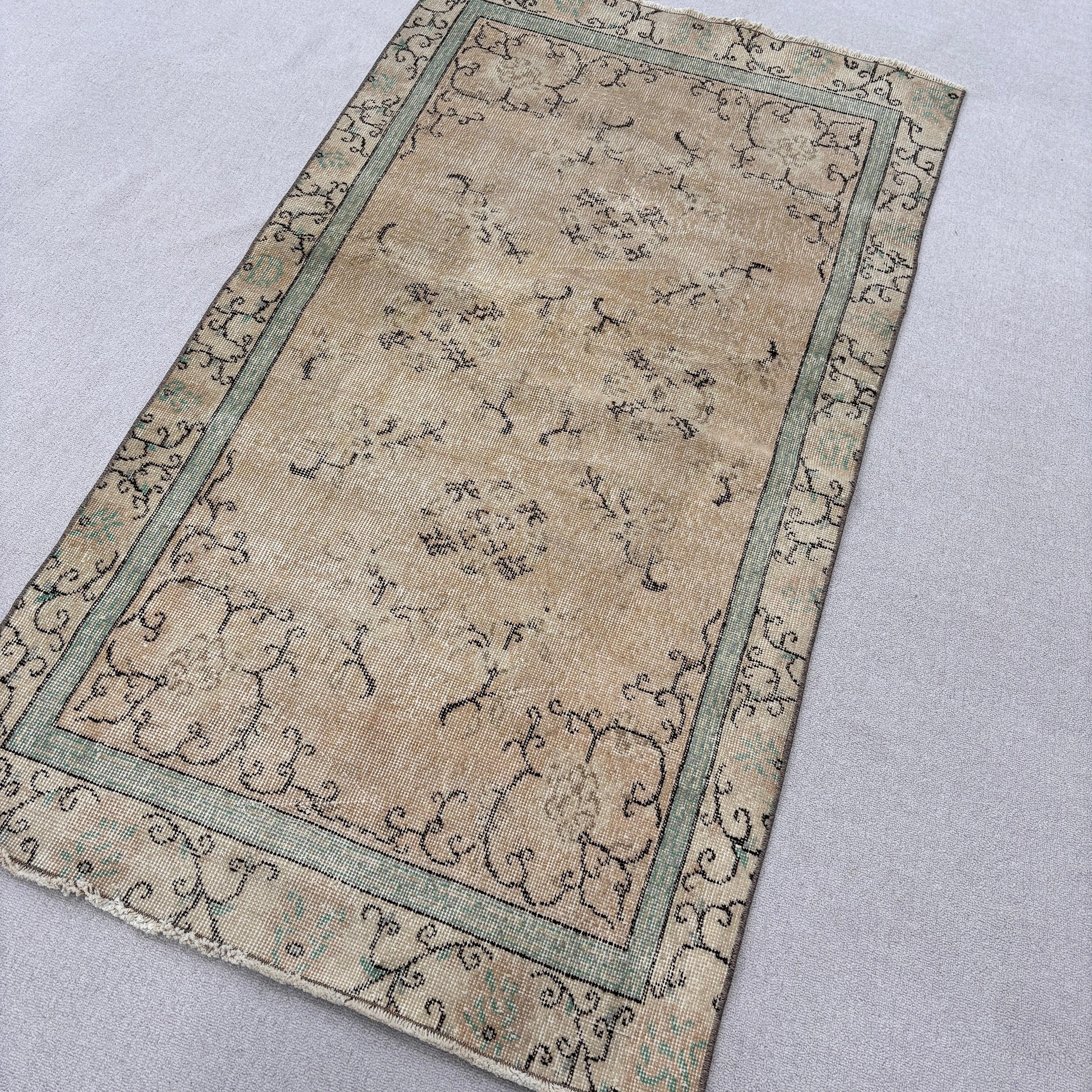 3.5x6.3 ft Accent Rugs, Anatolian Rugs, Vintage Accent Rugs, Nursery Rug, Beige Bedroom Rug, Turkish Rugs, Antique Rugs, Vintage Rugs