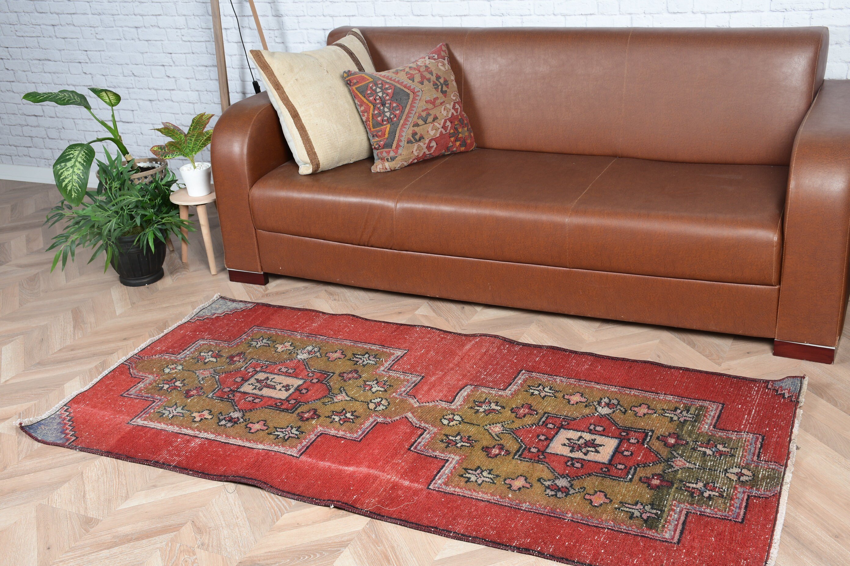 Anatolian Rug, Rugs for Entry, Oushak Rug, Bedroom Rug, Red Oushak Rug, Nursery Rugs, Turkish Rug, Vintage Rug, 2.9x6.1 ft Accent Rugs