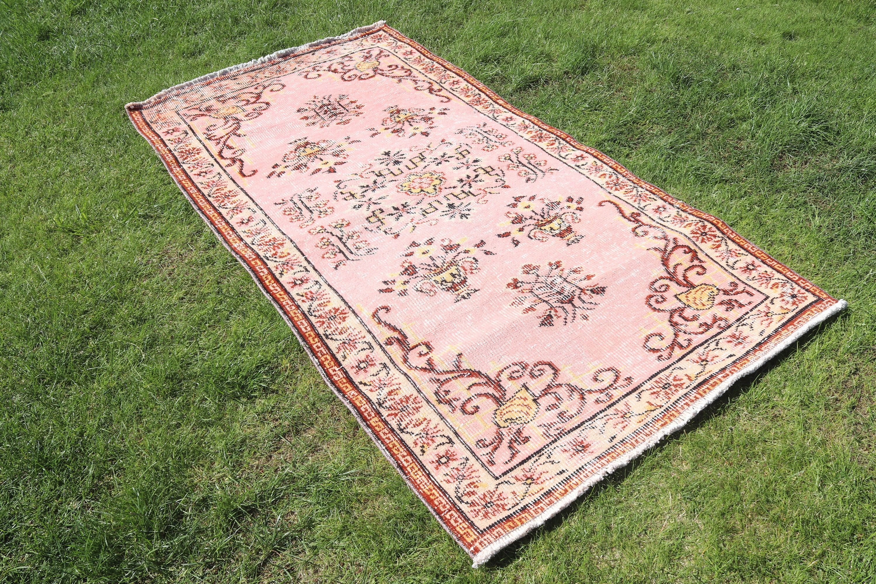 Geometrik Halılar, Vintage Vurgulu Halılar, Vintage Halı, Çocuk Halısı, Ev Dekorasyonu Halıları, Türk Halıları, 3.6x6.6 ft Aksan Halısı, Pembe Açıklama Halıları