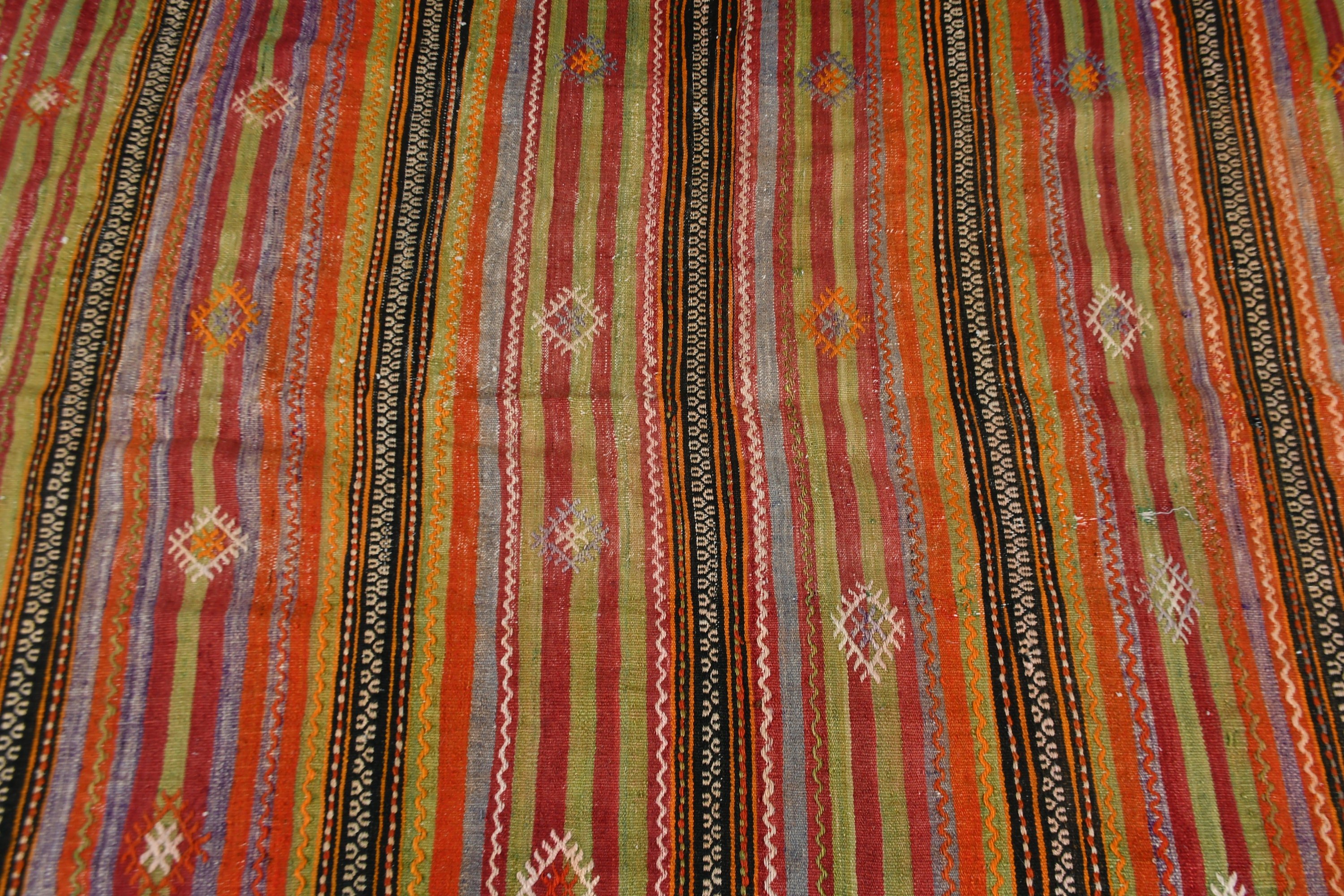 Çocuk Odası Halıları, Yatak Odası Halısı, Yün Halı, Türk Halıları, Vintage Halı, Mutfak Halısı, Kırmızı Antika Halı, Kilim, Soğuk Halı, 4x5.3 ft Accent Halı