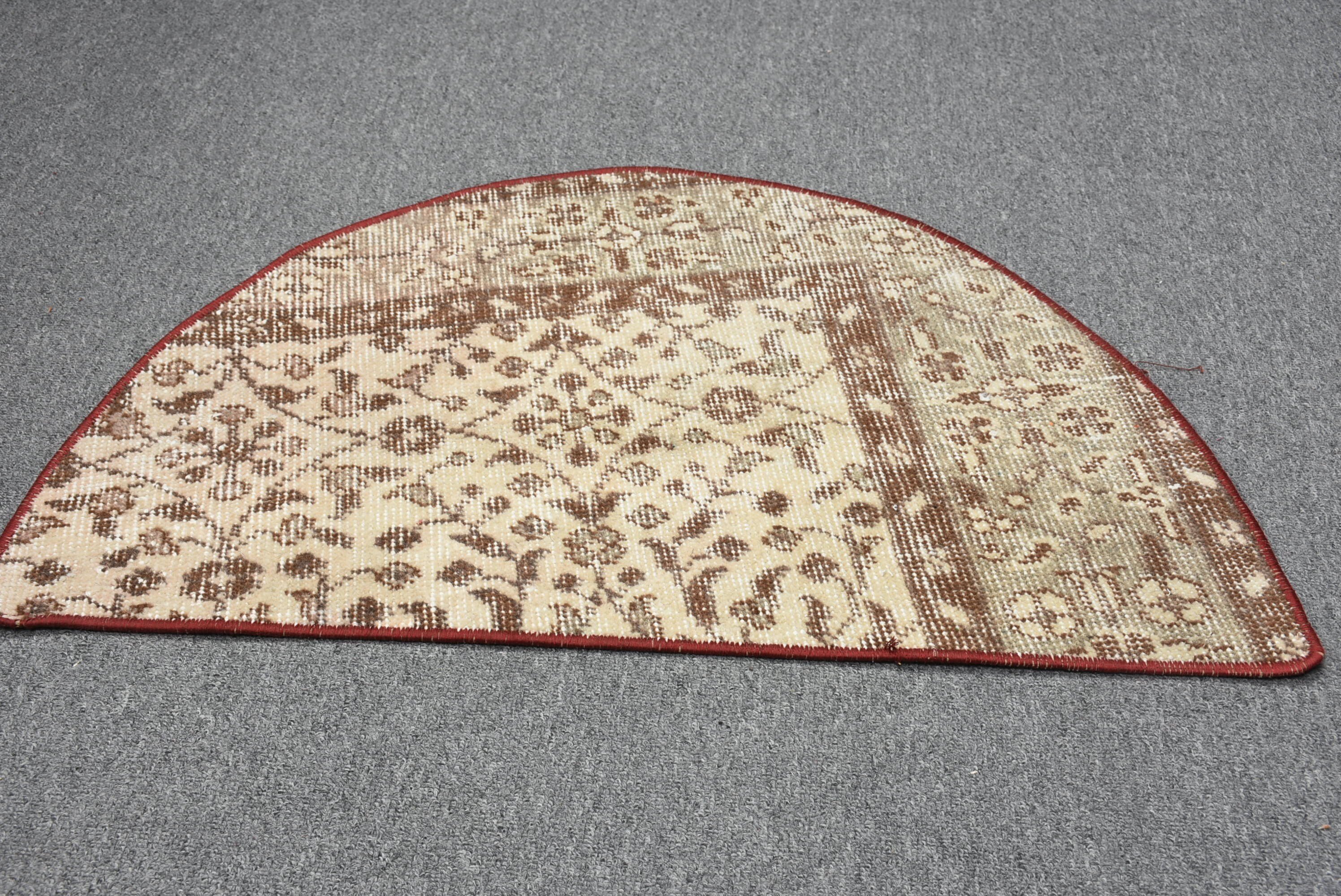 Giriş Halısı, Bej Anadolu Halısı, 2,5x1,4 ft Küçük Halı, Türk Halıları, Yatak Odası Halıları, Vintage Halılar, Mutfak Halısı, Kapı Paspası Halıları, Yer Halısı