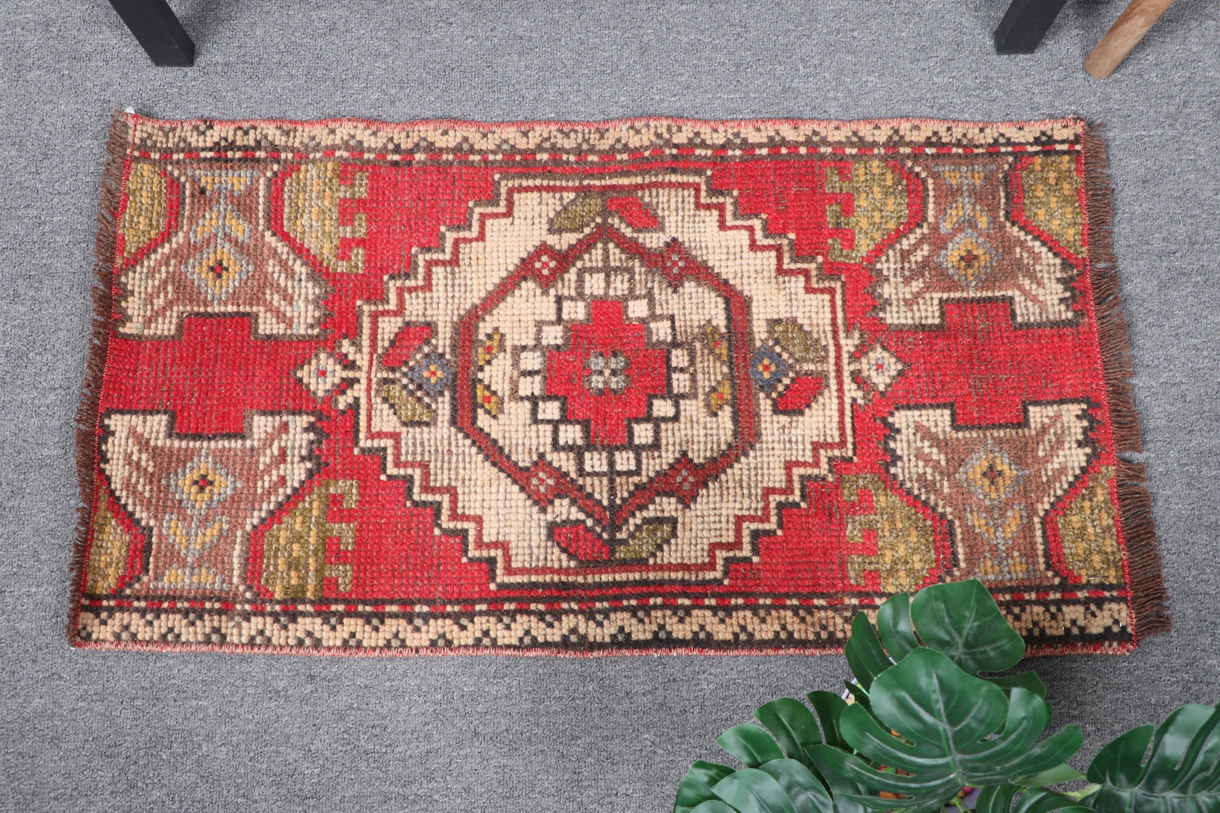 Bedroom Rugs, Vintage Oushak Rug, Turkish Rug, Oushak Rug, Nursery Rug, Vintage Rug, Rugs for Bath, Red  1.4x2.6 ft Small Rugs