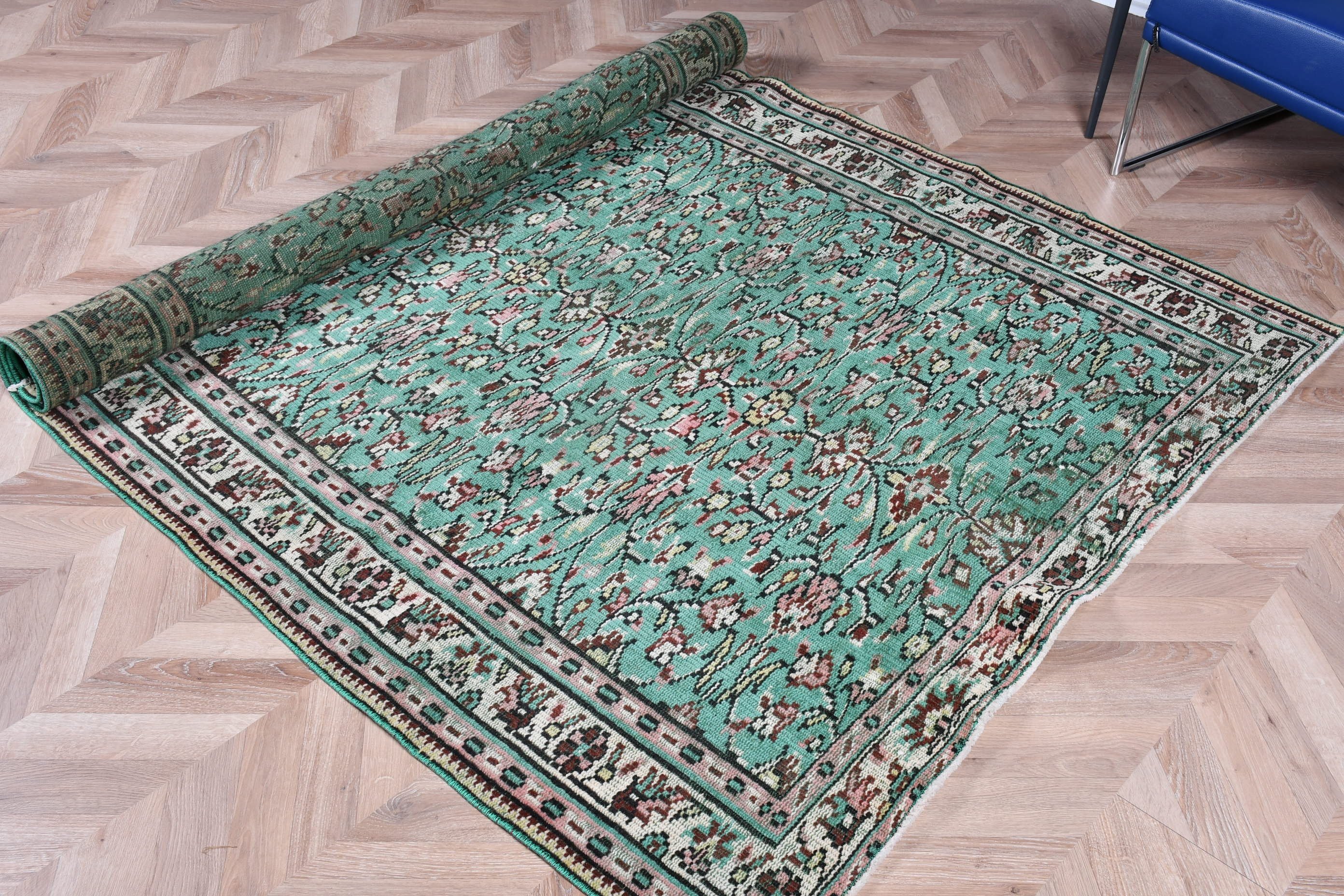 Salon Rug, Living Room Rug, Distressed Rugs, 5.2x8.2 ft Large Rug, Oriental Rug, Turkish Rug, Green Wool Rug, Moroccan Rugs, Vintage Rugs