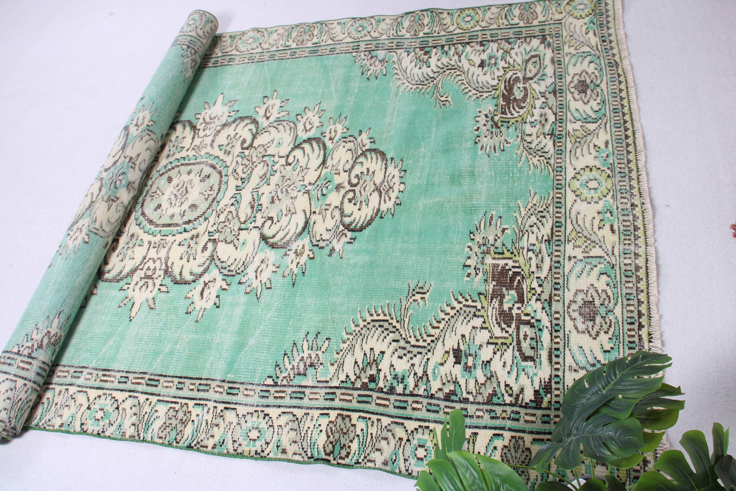 Turkish Rugs, Dining Room Rugs, Vintage Rug, 5.6x9.3 ft Large Rug, Oriental Rug, Floor Rugs, Boho Rugs, Green Kitchen Rugs, Large Boho Rugs