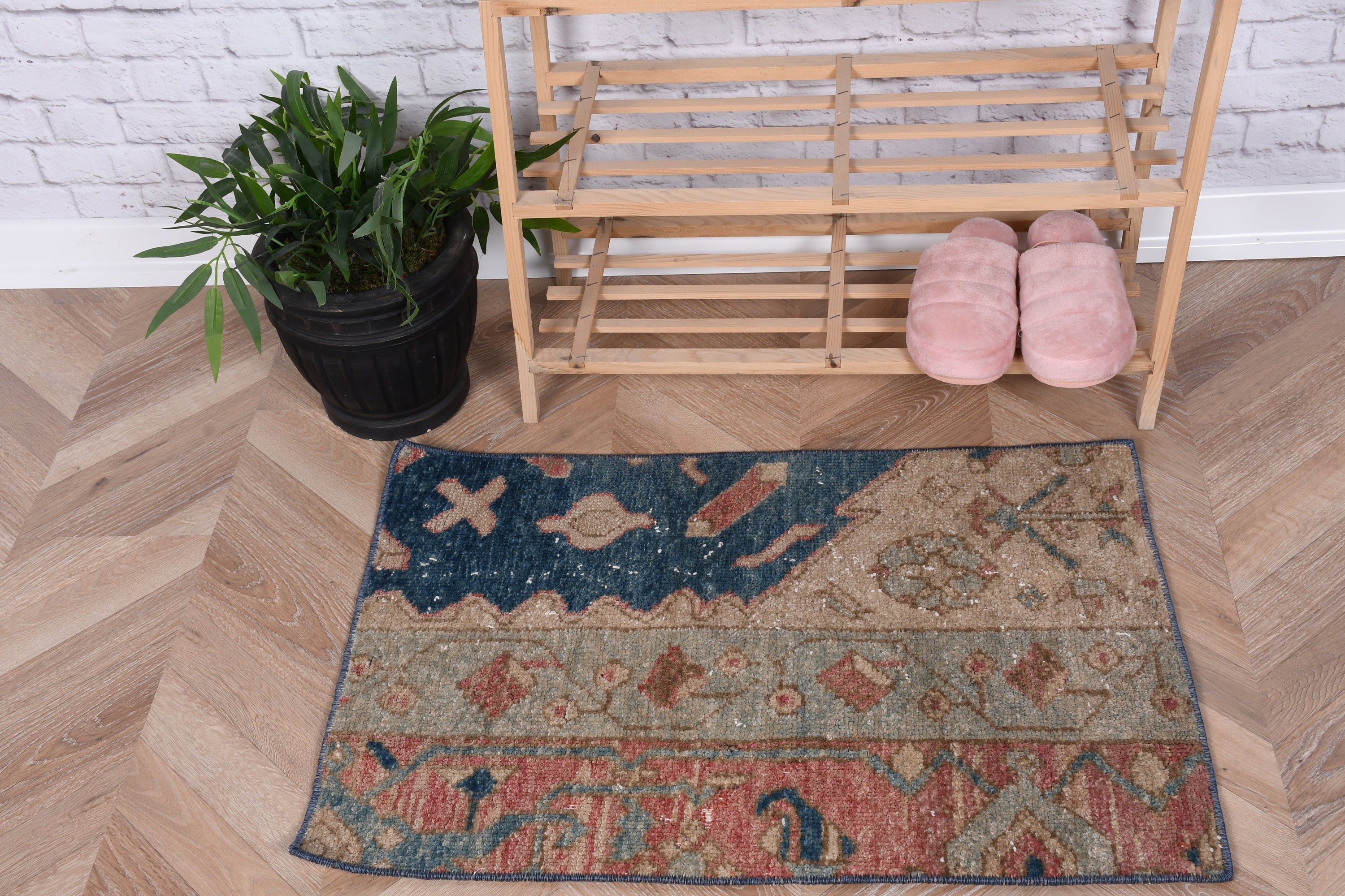 Floor Rugs, 1.6x2.4 ft Small Rug, Turkish Rug, Antique Rugs, Vintage Rug, Pink Wool Rug, Door Mat Rug, Bedroom Rug, Rugs for Car Mat