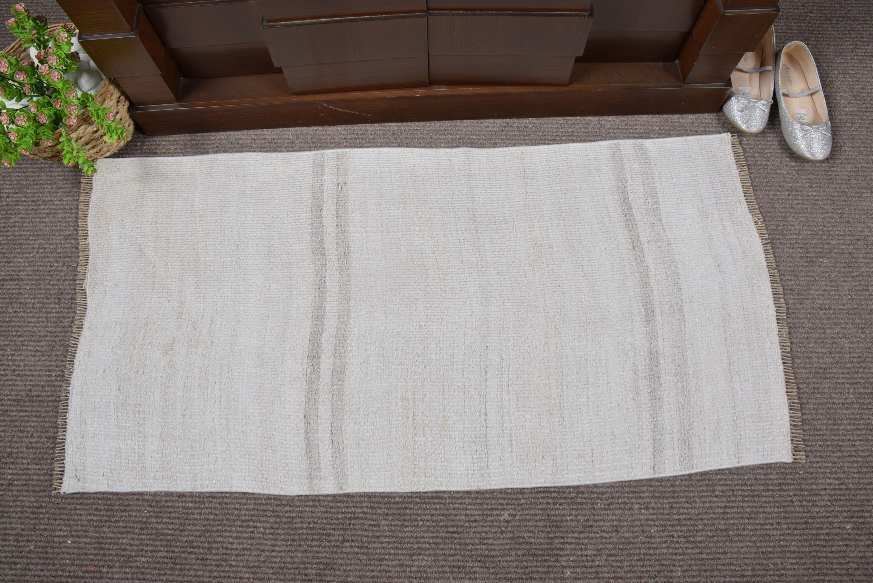 1.8x3.6 ft Small Rug, Vintage Rug, Rugs for Bathroom, White Moroccan Rug, Nursery Rugs, Wool Rug, Turkish Rug, Car Mat Rug, Kitchen Rug