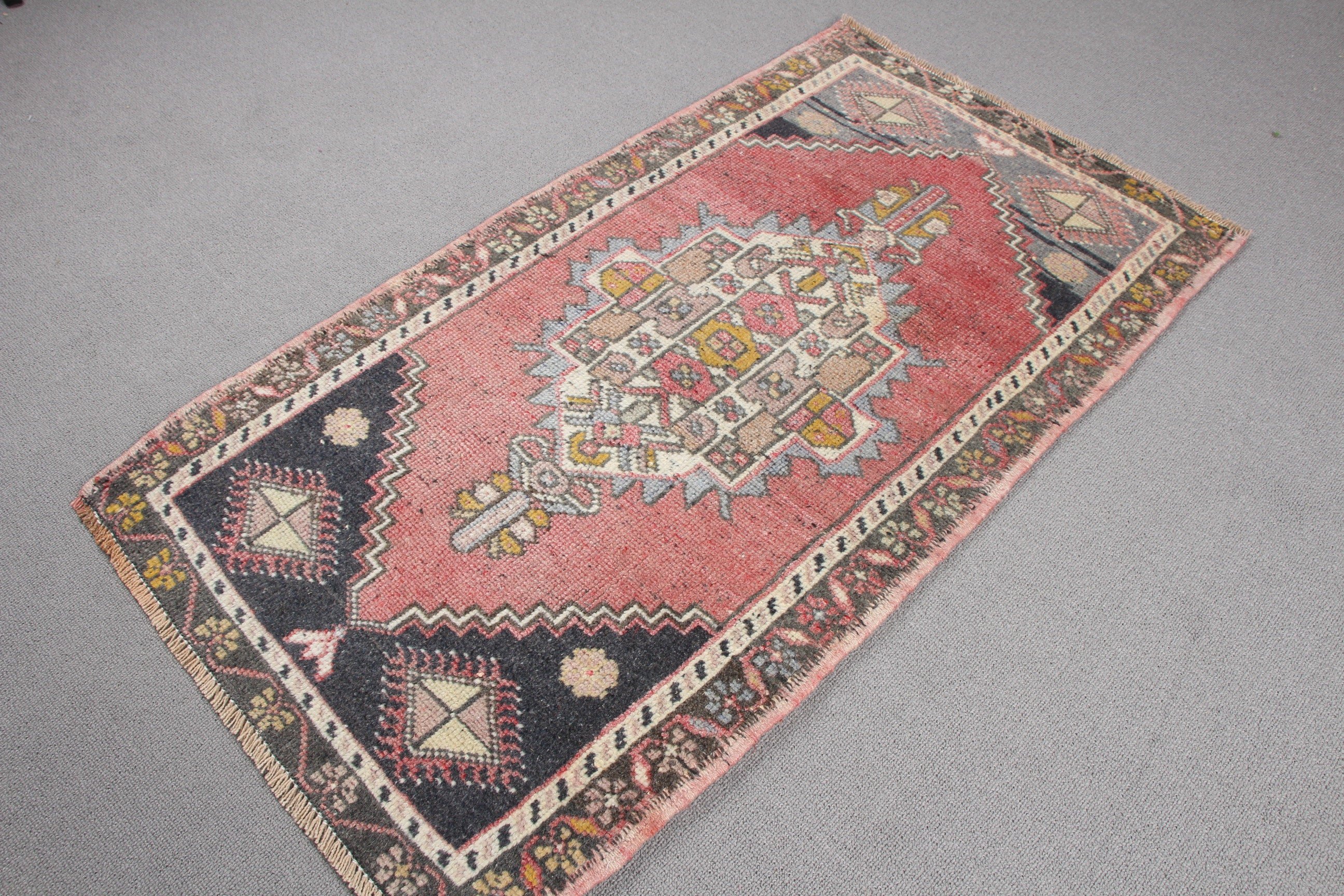 Oushak Rugs, Bathroom Rug, Red Wool Rugs, Vintage Rug, Antique Rugs, 1.9x3.4 ft Small Rugs, Kitchen Rugs, Turkish Rugs, Rugs for Bedroom