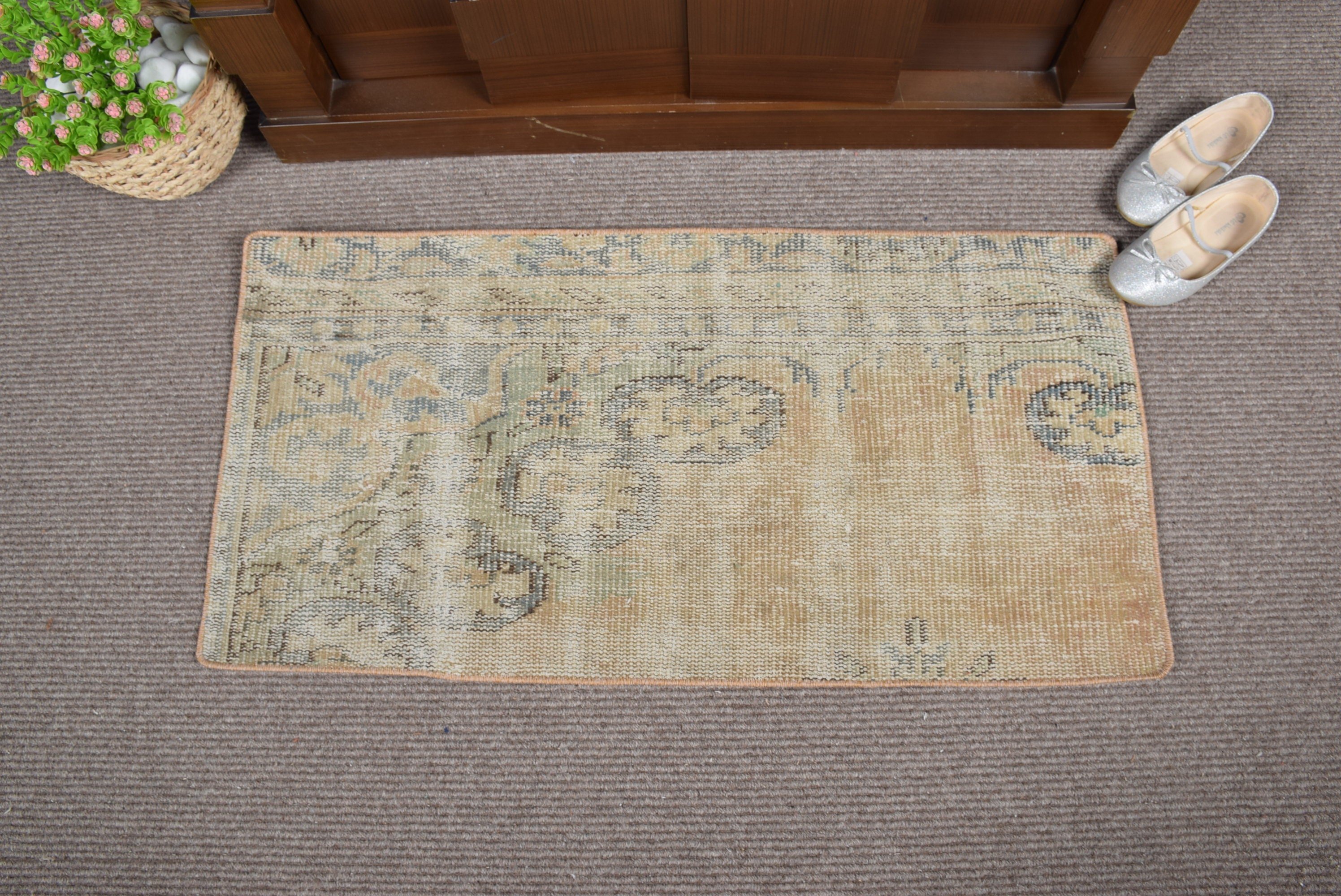 1.6x3.3 ft Small Rug, Cool Rug, Kitchen Rugs, Beige Home Decor Rugs, Turkish Rug, Bedroom Rugs, Rugs for Entry, Vintage Rug