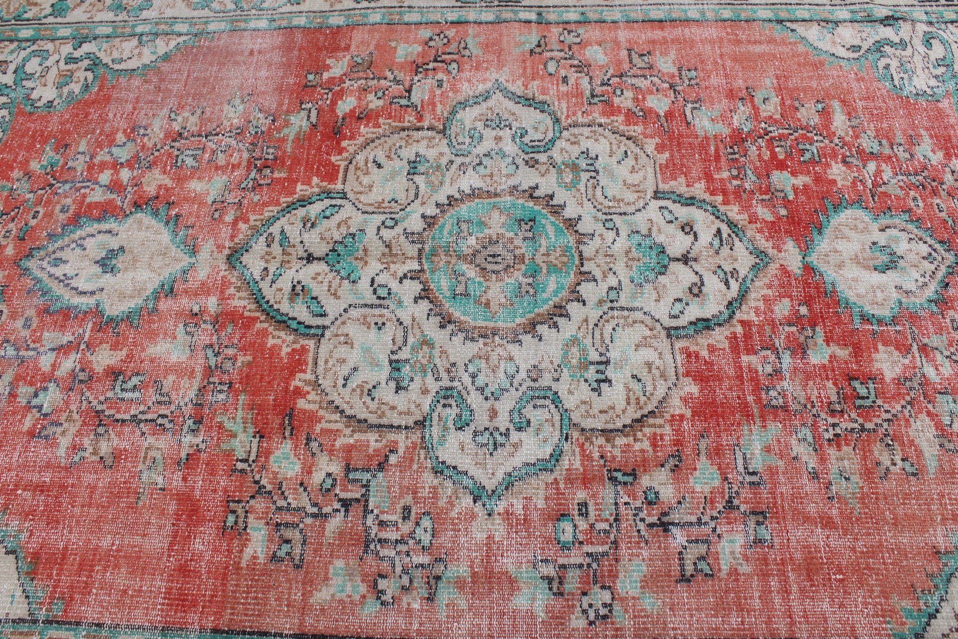 Turkish Rug, Dining Room Rug, Vintage Rug, 6x9.4 ft Large Rug, Red Moroccan Rug, Rugs for Bedroom, Home Decor Rug, Cool Rug, Salon Rug