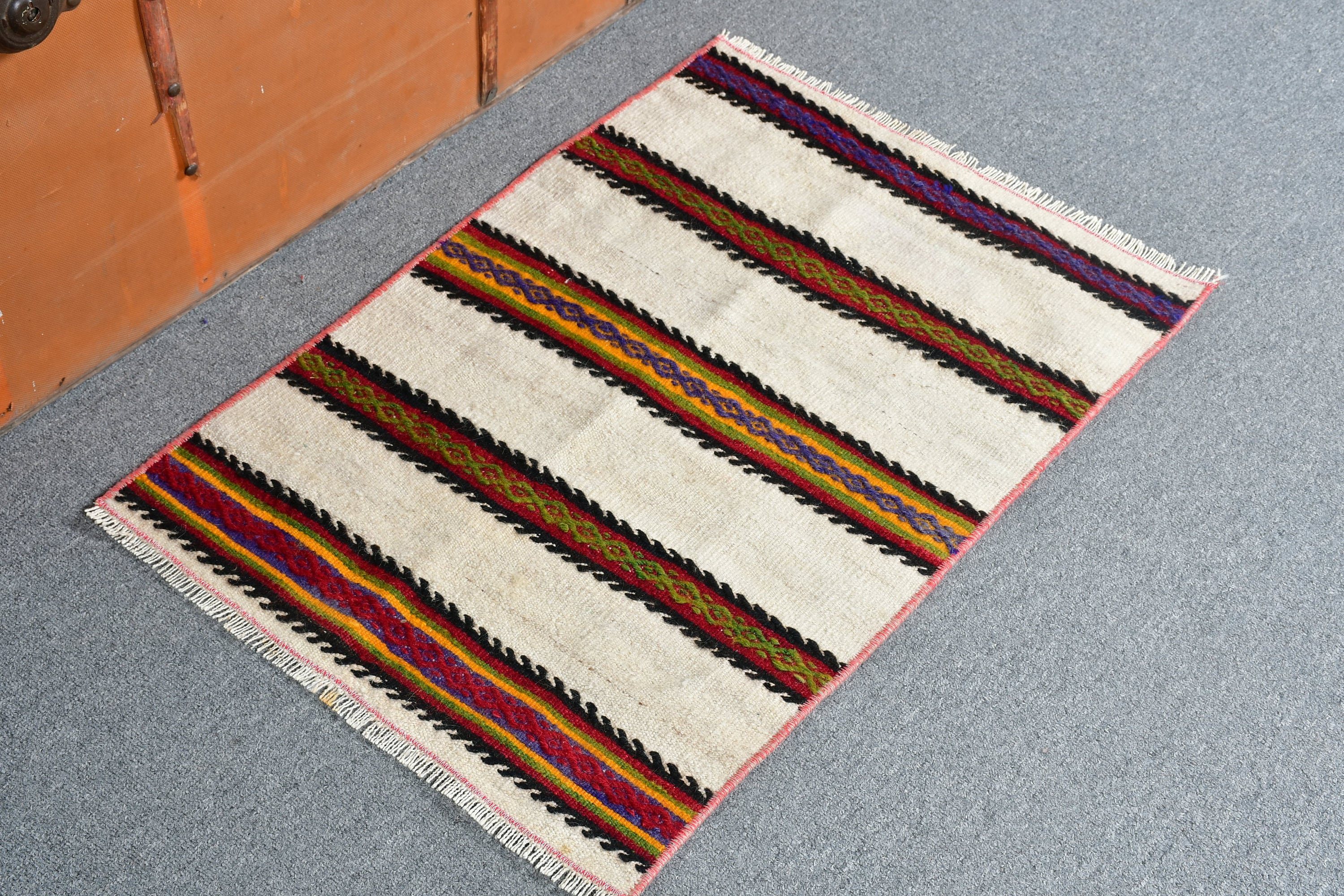 Beyaz Anadolu Halısı, Araba Paspası Halıları, Ev Dekorasyonu Halısı, Kilim, Yatak Odası Halısı, Mutfak Halısı, Vintage Halı, Türk Halısı, 1.7x2.5 ft Küçük Halılar